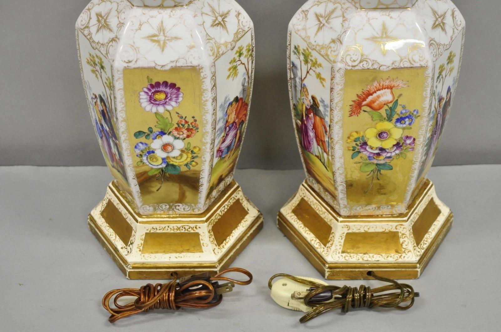 Antique French Victorian Dipinto a mano in oro dorato Lampade da tavolo a barattolo di zenzero - una coppia in vendita 3