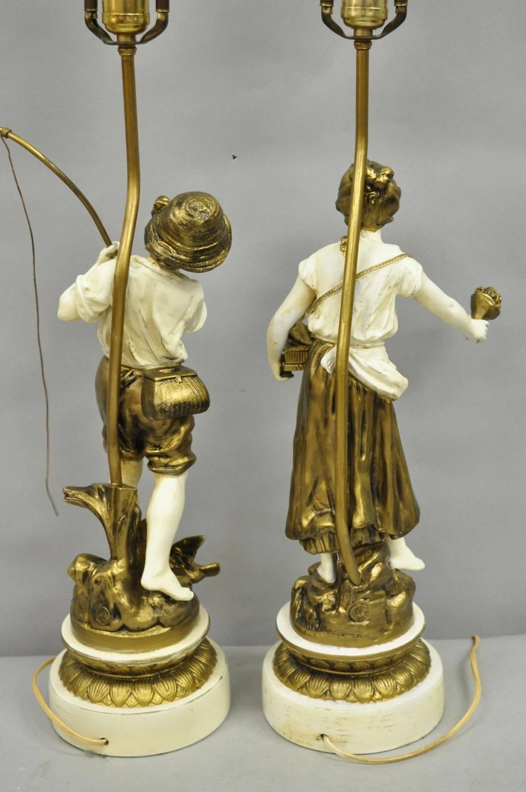 Antique French Victorian Moreau Figural Metall Junge und Mädchen Tischlampen - ein Paar im Angebot 3