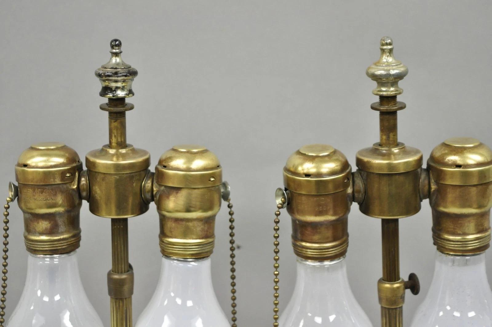 Antique French Victorian Paris Lámparas de Sobremesa de Porcelana Pintada con Figuras de Coral, Pareja en venta 4