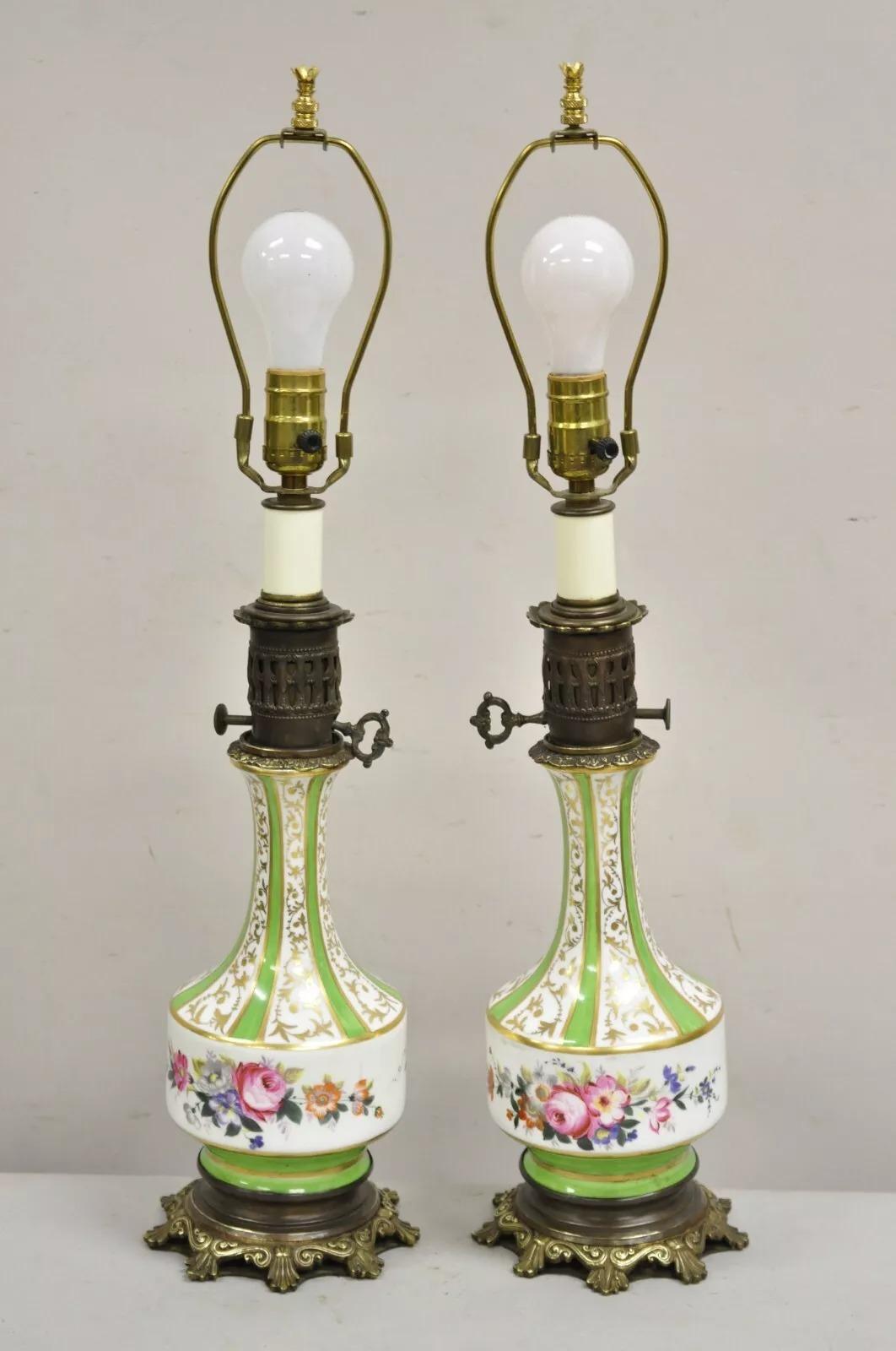 Antique French Victorian Paris Porcelain Green Floral Rose Table Lamps - a Pair For Sale 7