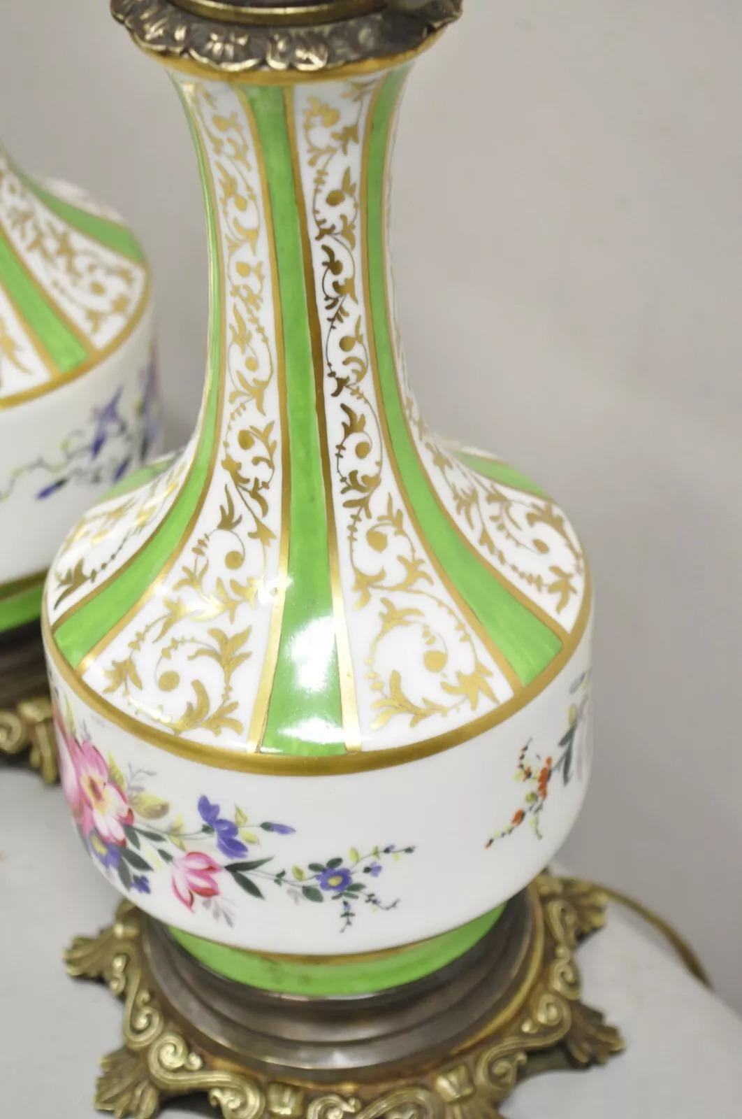 Antique French Victorian Paris Porcelain Green Floral Rose Table Lamps - a Pair For Sale 4