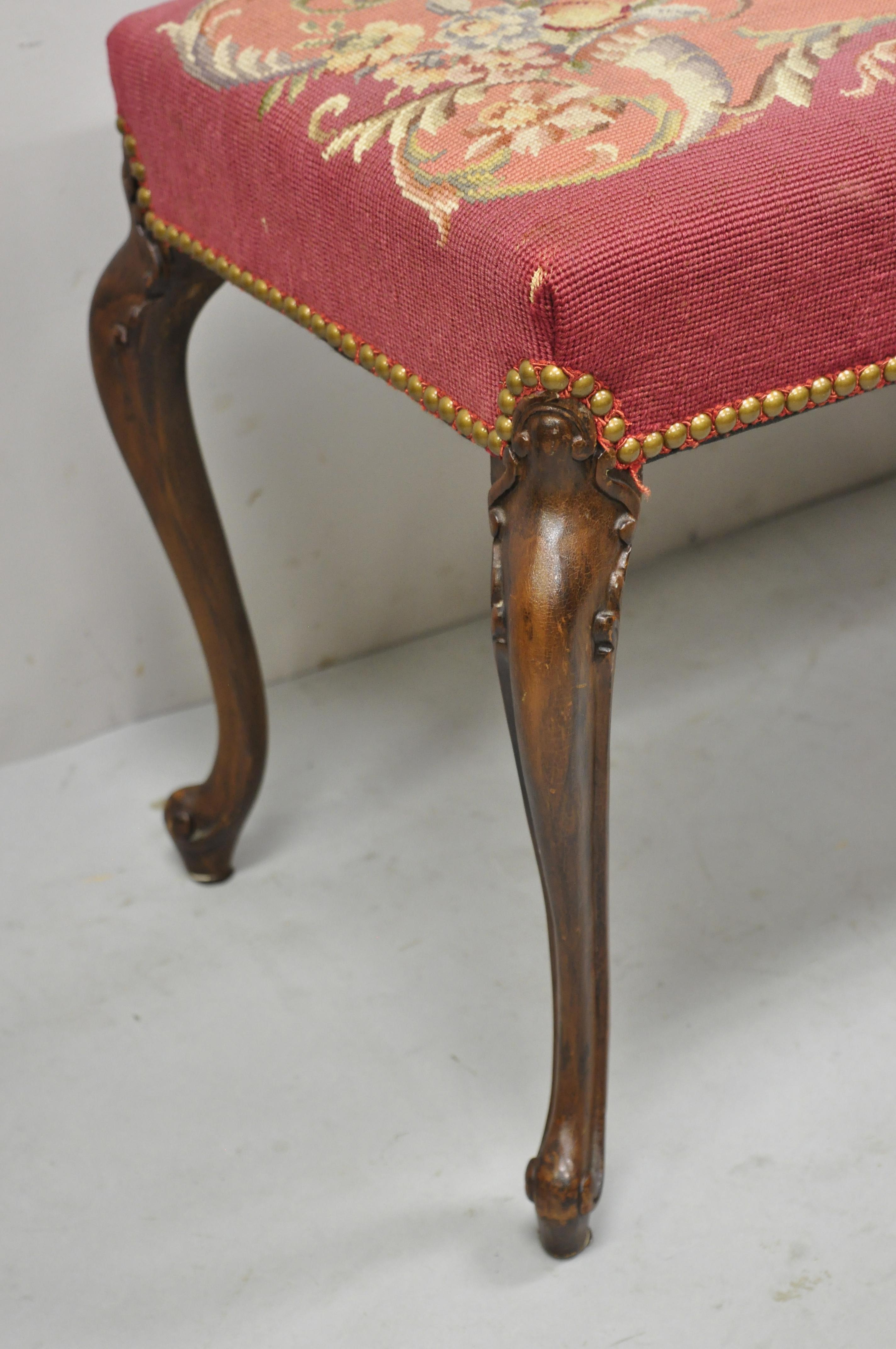 Antique French Victorian Pink Floral Needlepoint Mahogany Cabriole Leg Bench In Good Condition In Philadelphia, PA