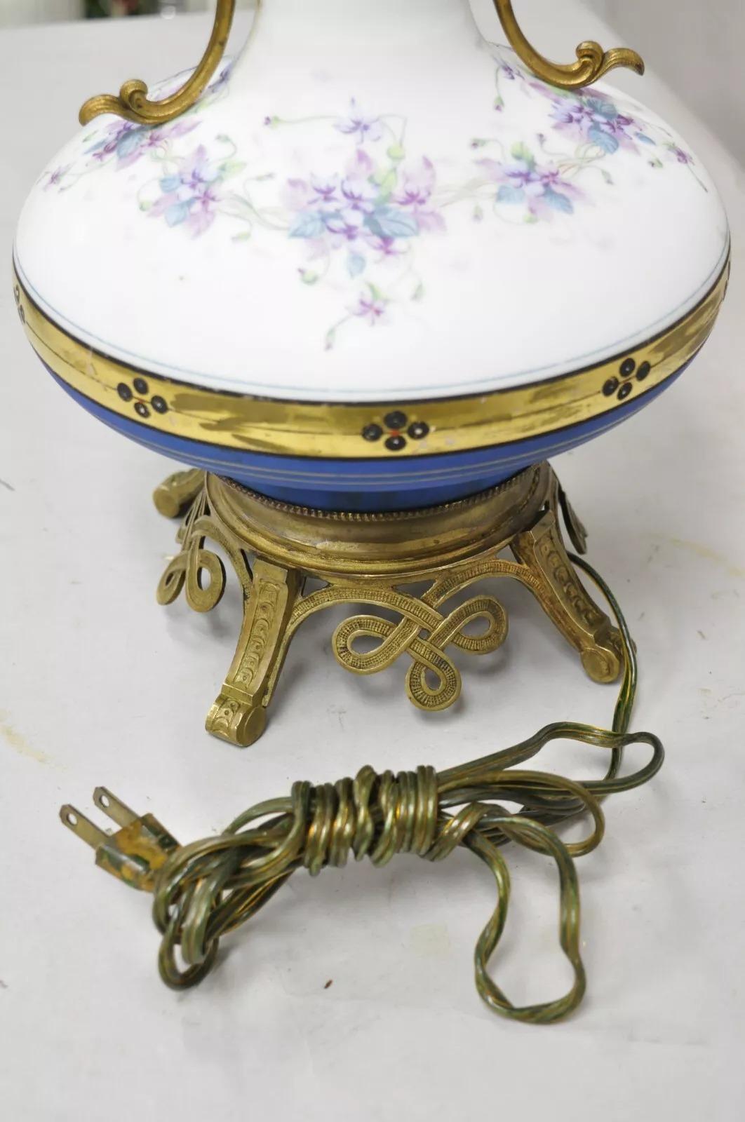 Antique French Victorian Porcelain German Oil Lamp Convert Table Lamp - a Pair For Sale 4