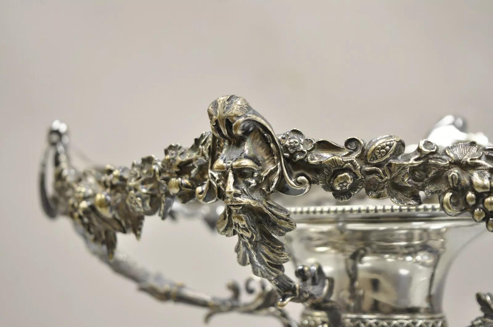 Antike französische viktorianische versilbert Figural Tafelaufsatz Schale Pedestal Basis (Unbekannt) im Angebot