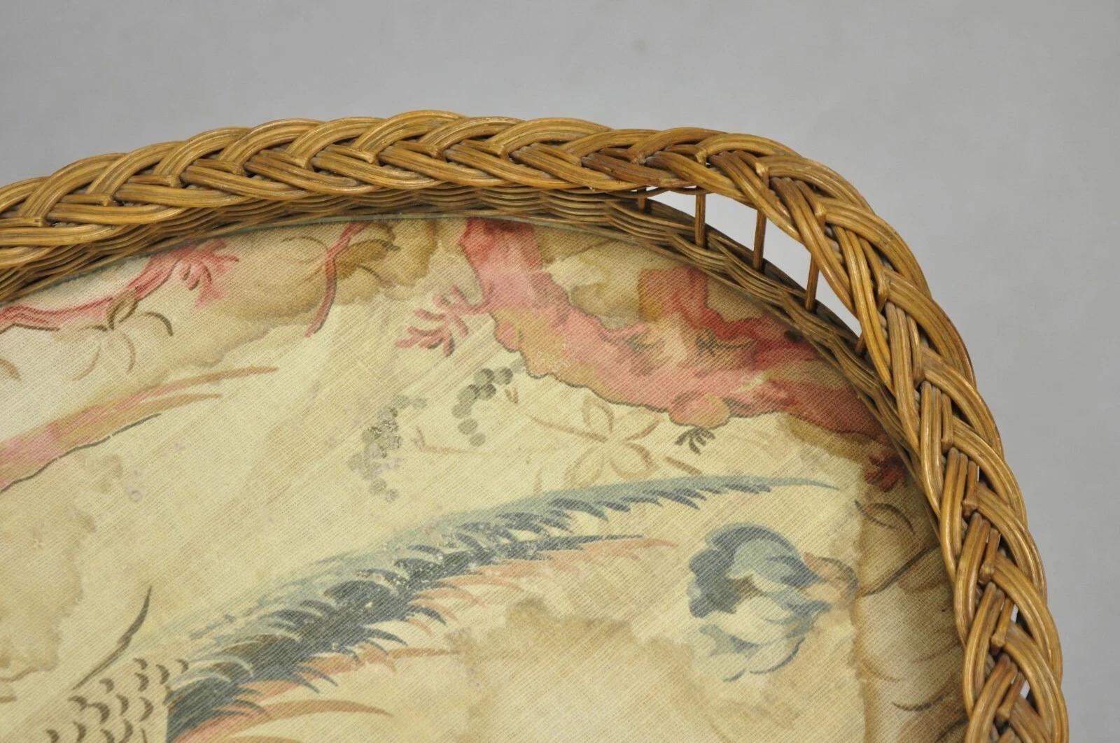 Antique plateau de service de bar ovale victorien français en osier avec tapisserie d'oiseaux faisans en vente 5