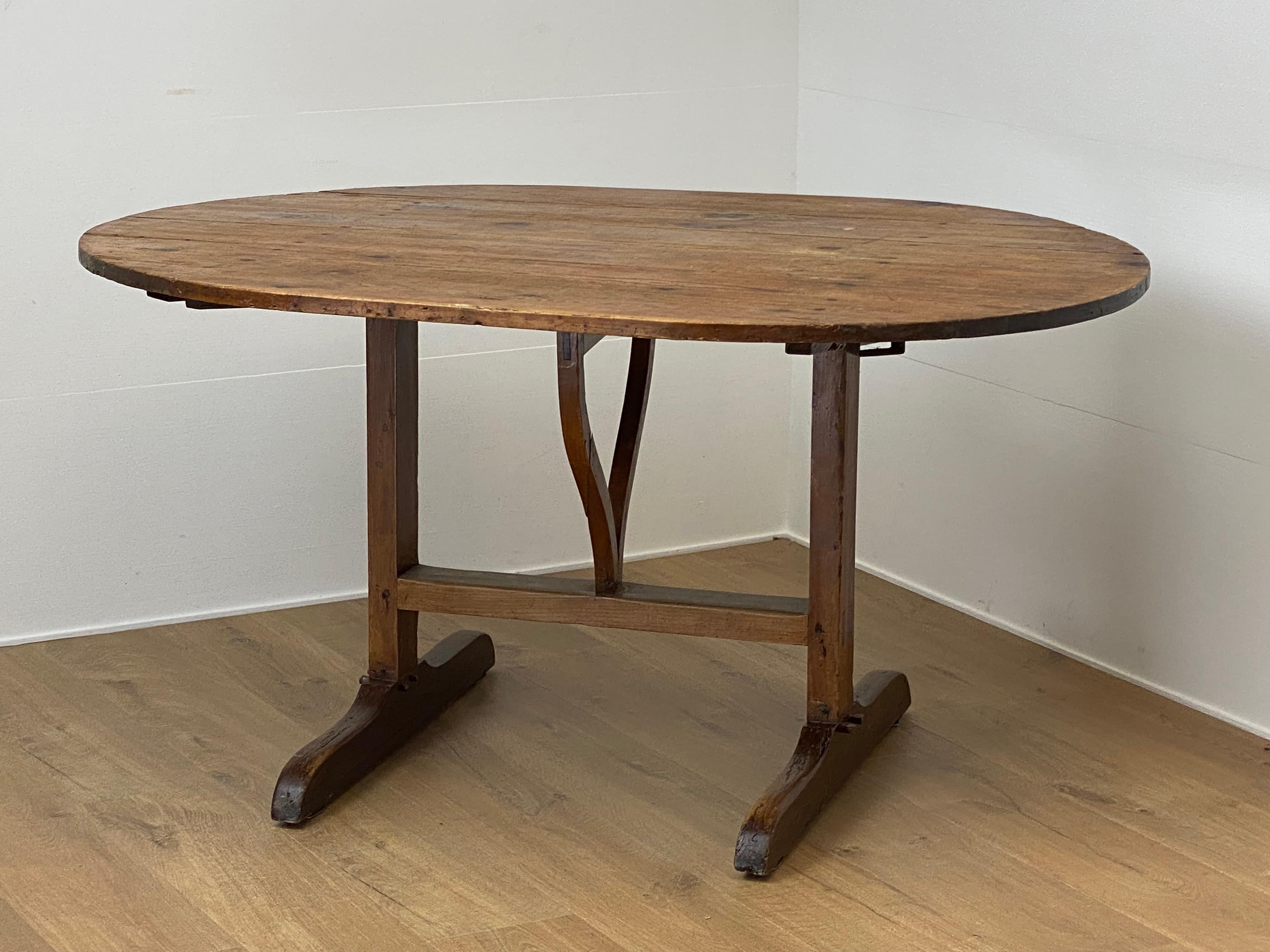 Pine Antique French Vigneron Table For Sale