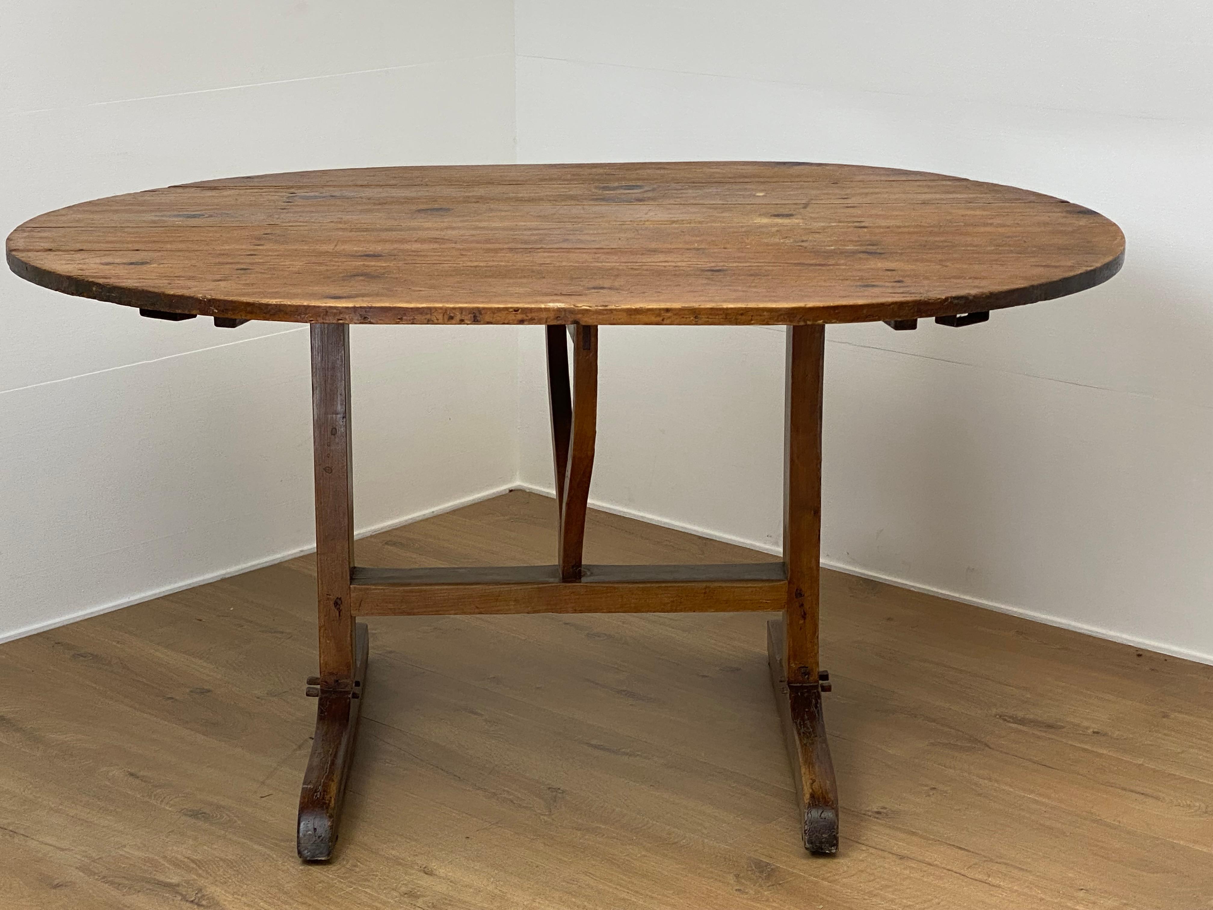 Antique French Vigneron Table For Sale 1