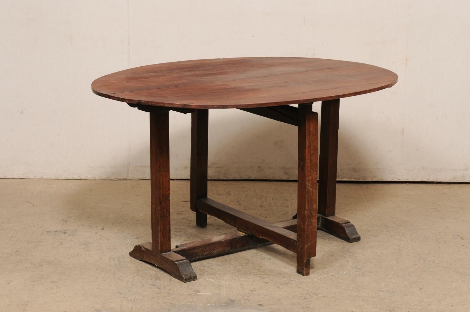 Antique French Vintner's Table, Oval-Shaped For Sale 2