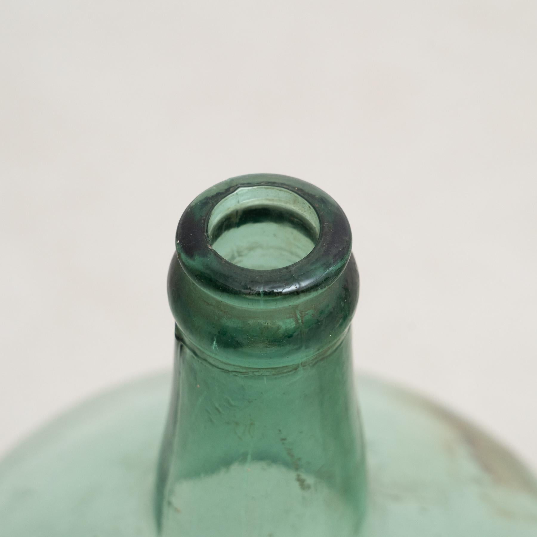 Antiker französischer Viresa Satz von drei Glasflaschen aus Barcelona um 1950 im Angebot 4