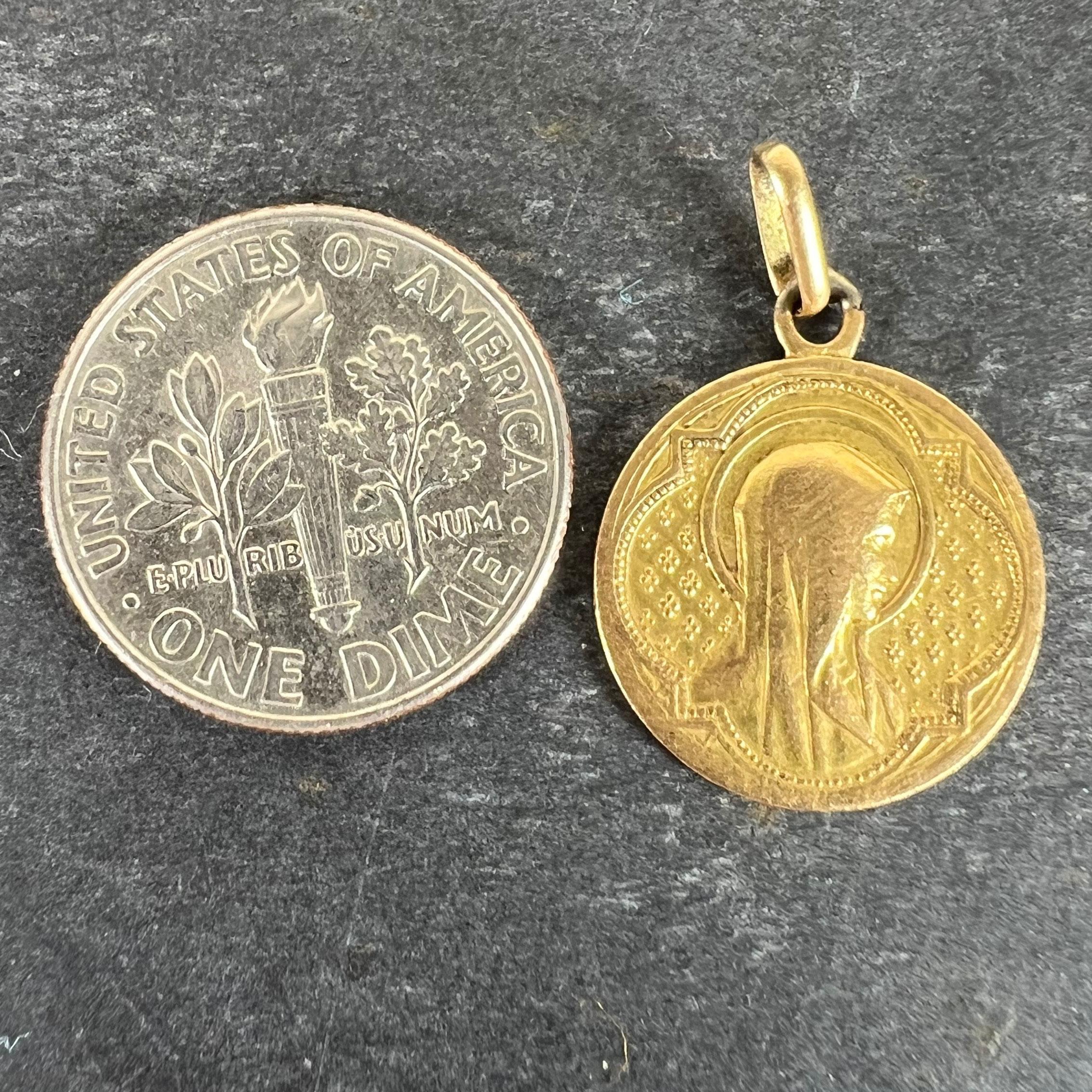 Antique French Virgin Mary 18K Yellow Gold Medal Pendant For Sale 6
