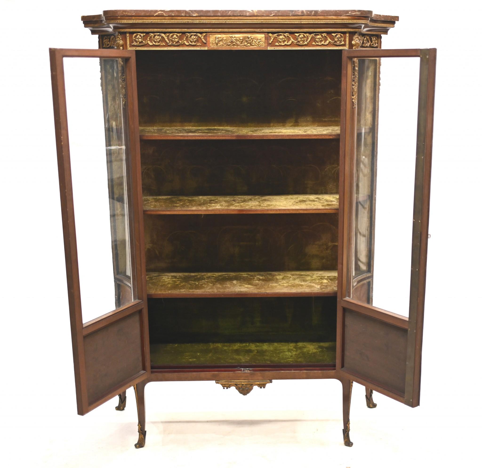 Antique French Vitrine Display Cabinet Painted Vernis Martin 1870 For Sale 3