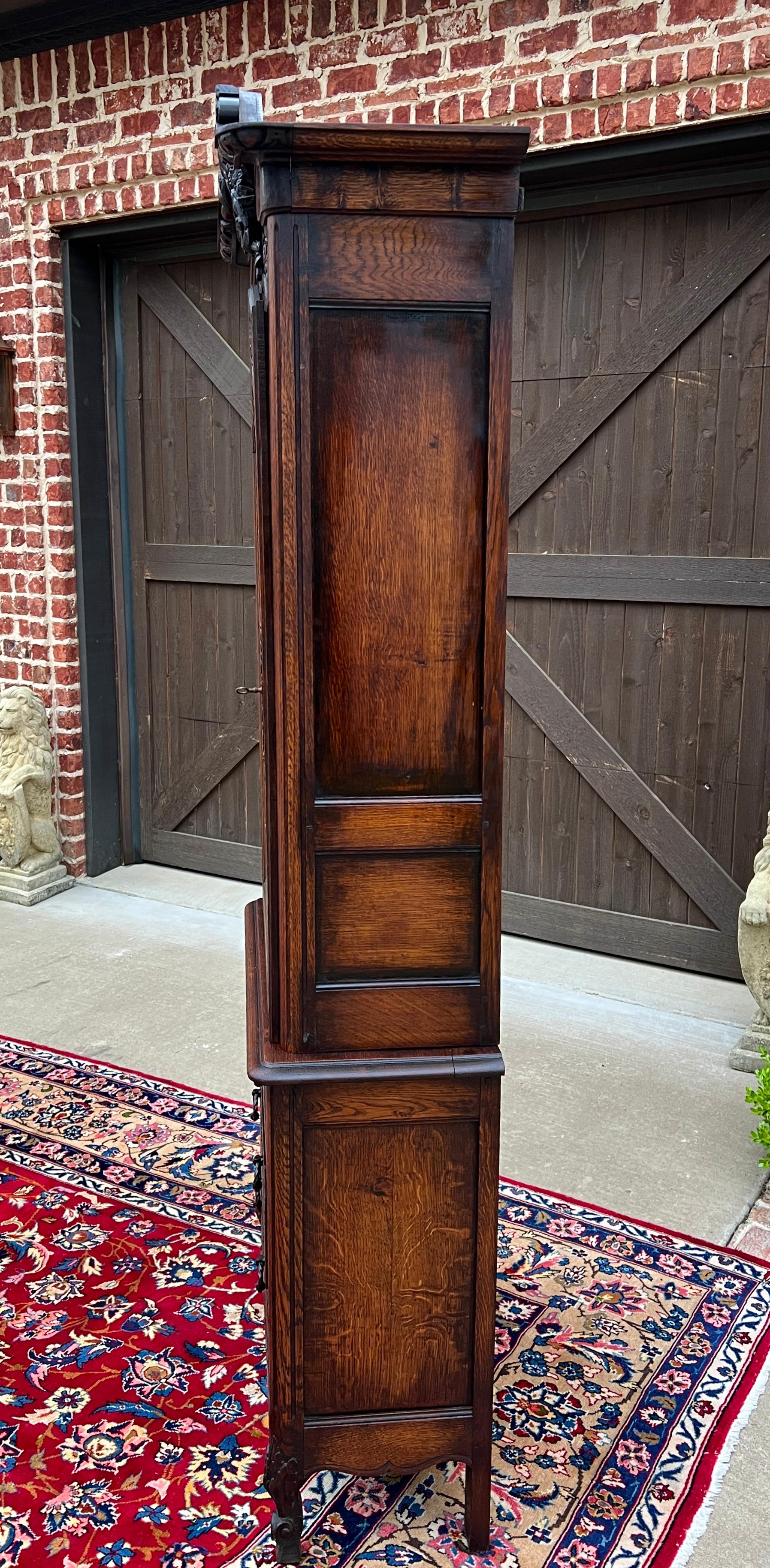 Antique French Vitrine Over Chest of Drawers Bonnetiere Bookcase Oak Carved 19C In Good Condition For Sale In Tyler, TX