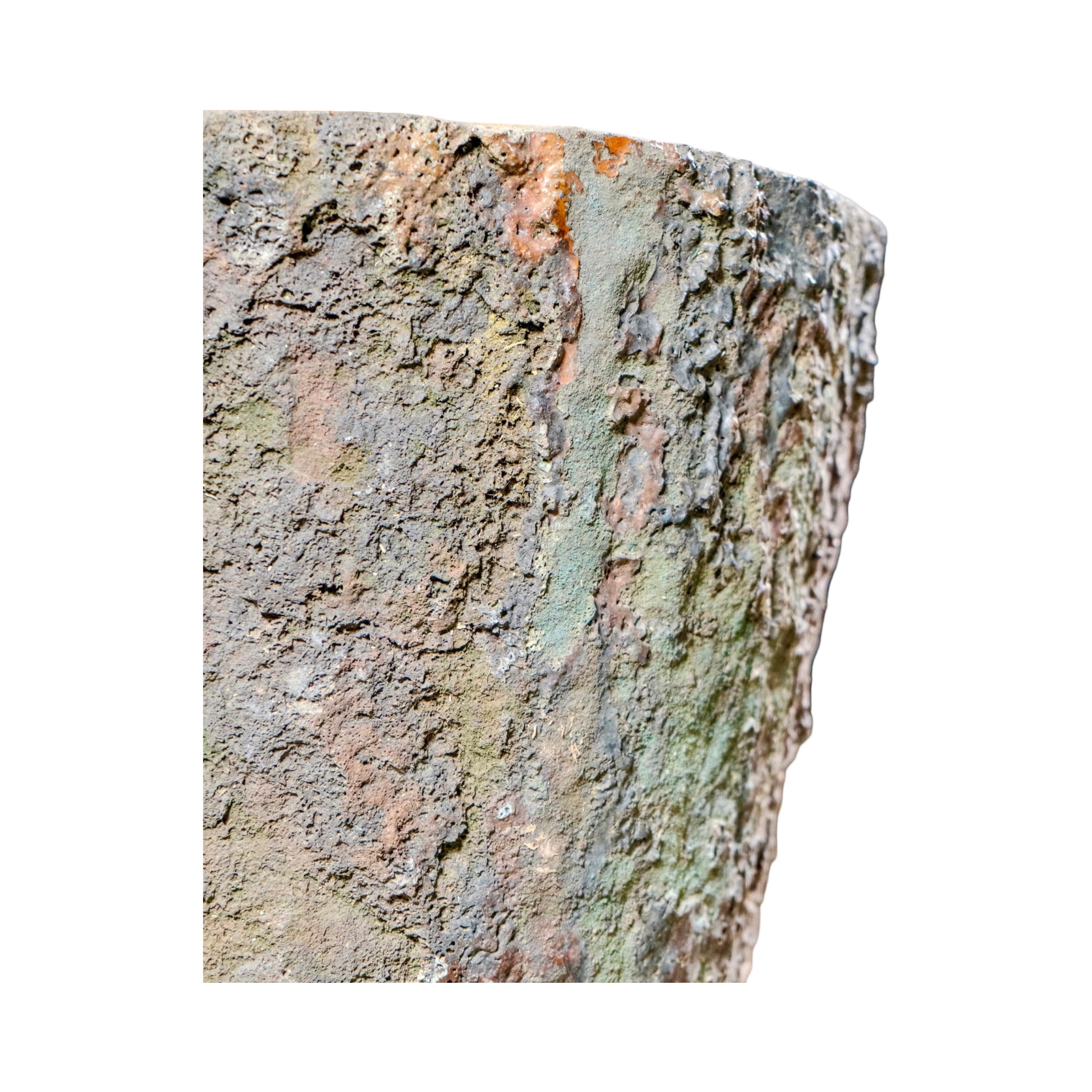 Lave Antique French Volcanic Lava Stone Planter en vente