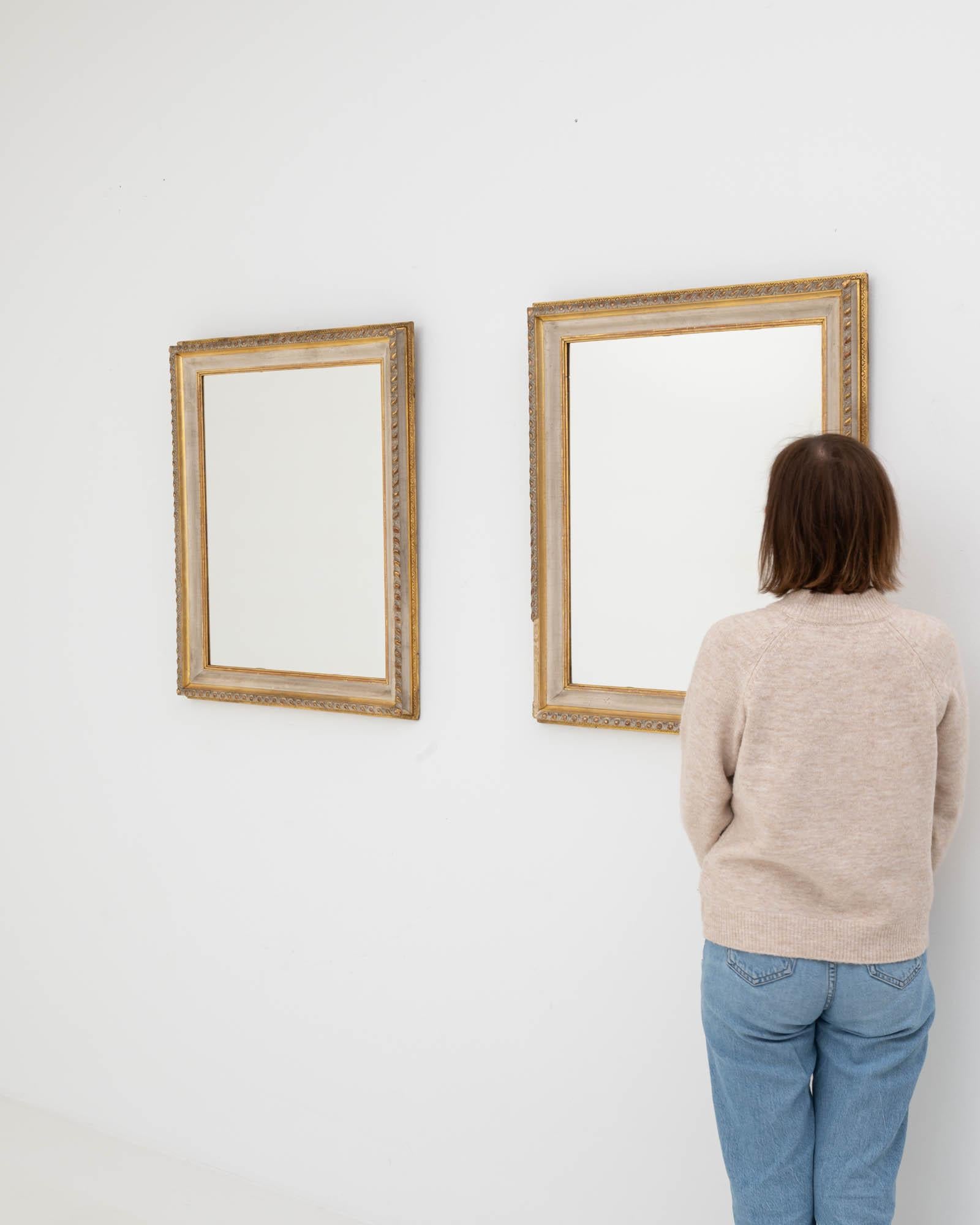 Début du 20ème siècle Antique French Wall Mirrors, A Pair en vente