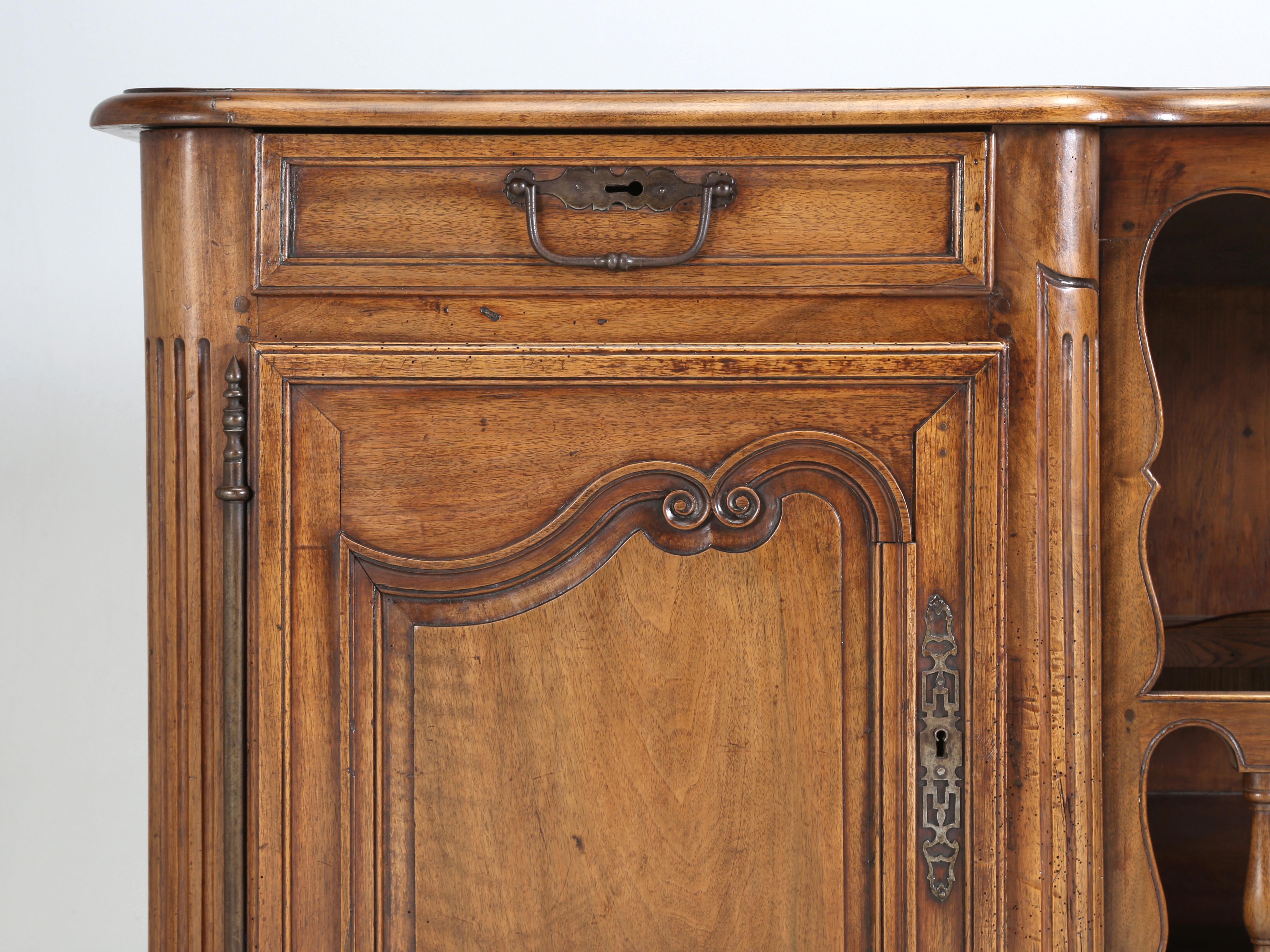 Antique French Walnut Buffet with Unusual Open Center For Display Great Patina For Sale 6