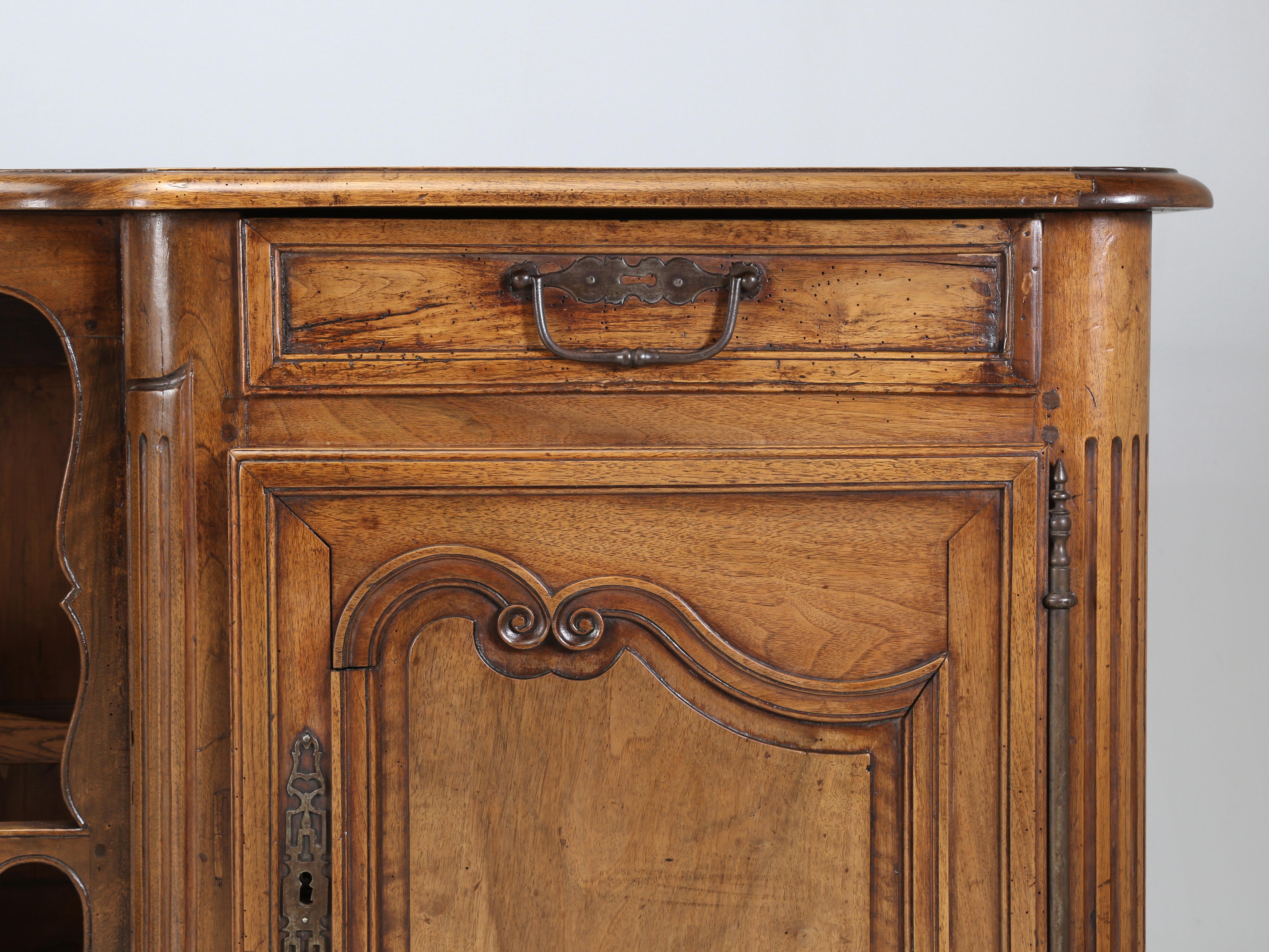 Antique French Walnut Buffet with Unusual Open Center For Display Great Patina For Sale 2