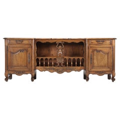 Antique French Buffet de Nogal con Centro Abierto Inusual Para Exposición Gran Pátina