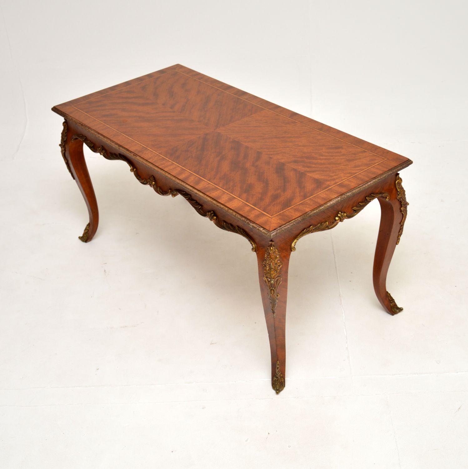 table basse ancienne antiquaire