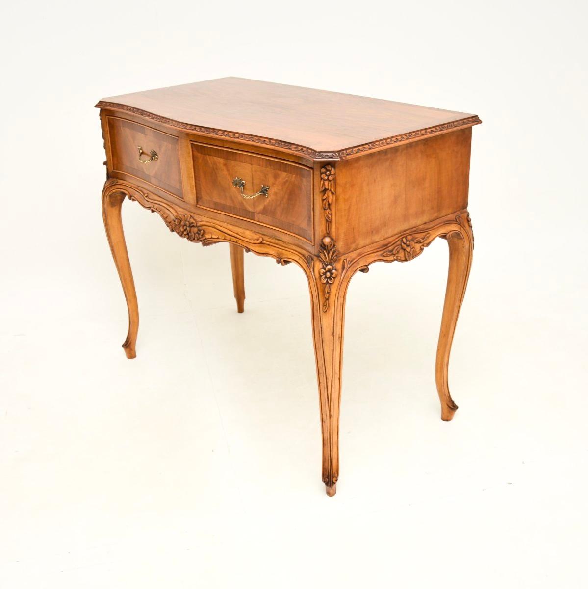 Antique French Walnut Console / Server Table In Good Condition For Sale In London, GB