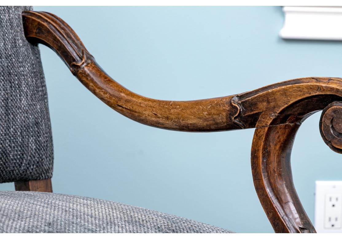Stile provenzale Antique French Walnut Custom Upholstered Camelback Settee in vendita