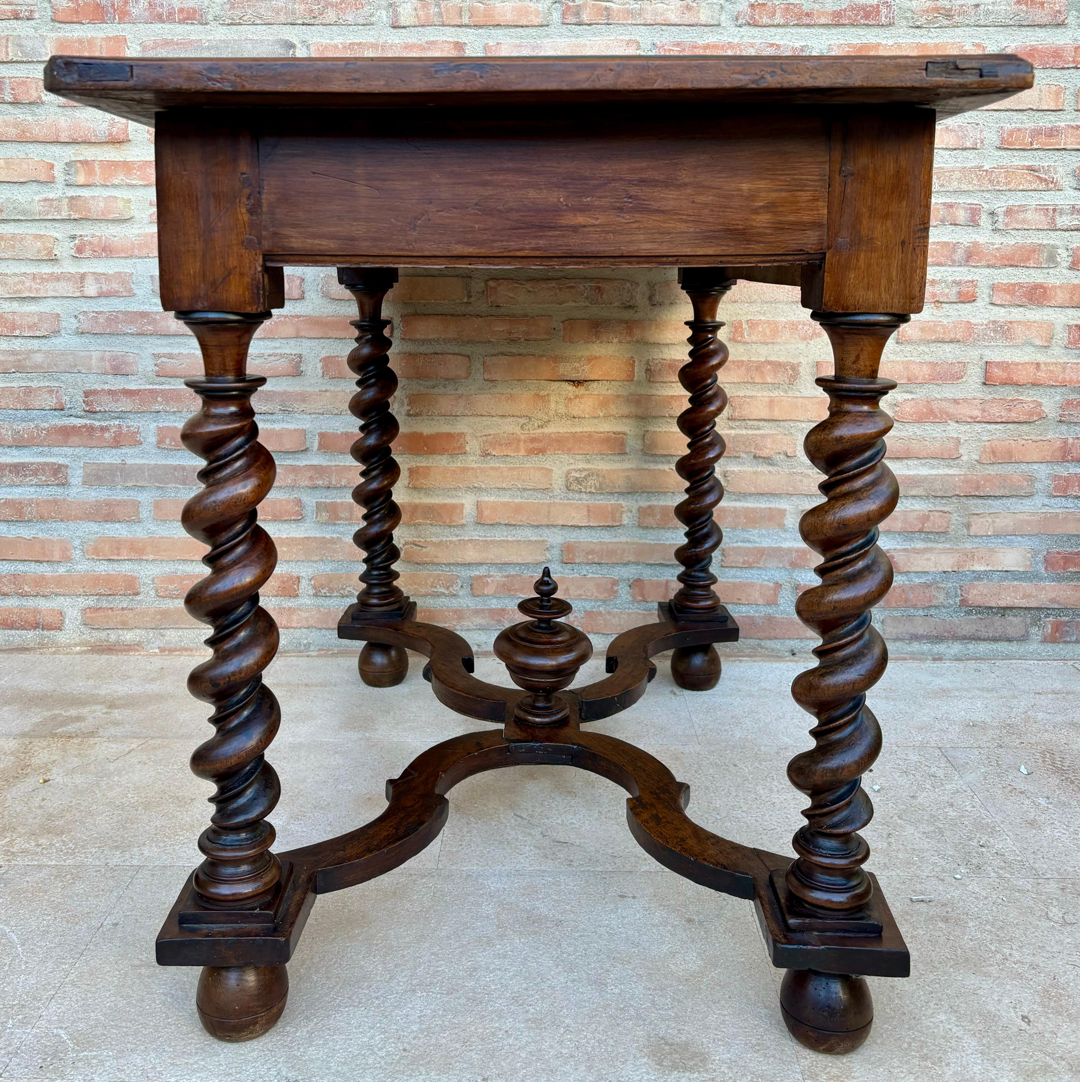Escritorio Antique French de Nogal en venta 5