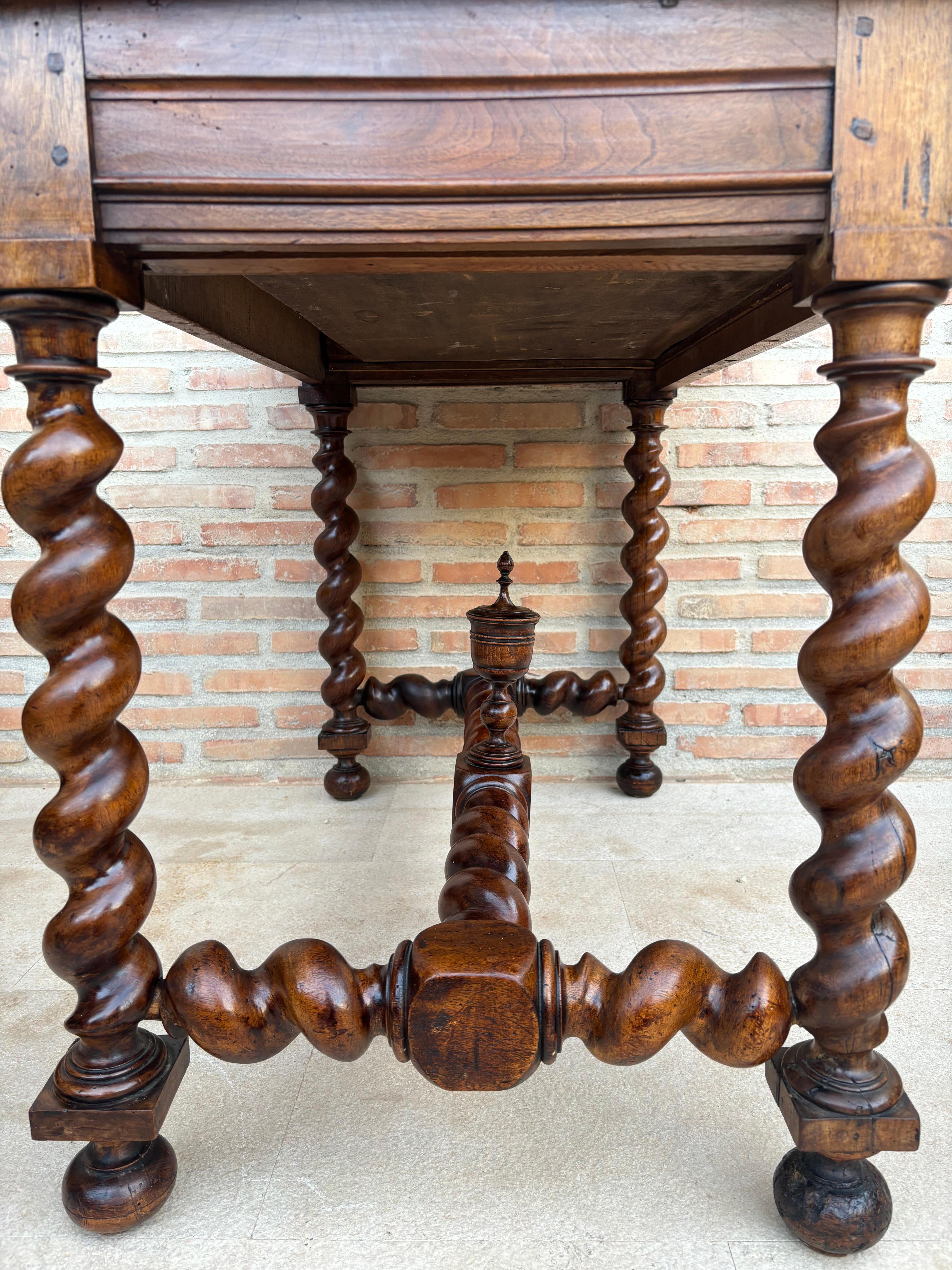 Escritorio Antique French de Nogal en venta 6