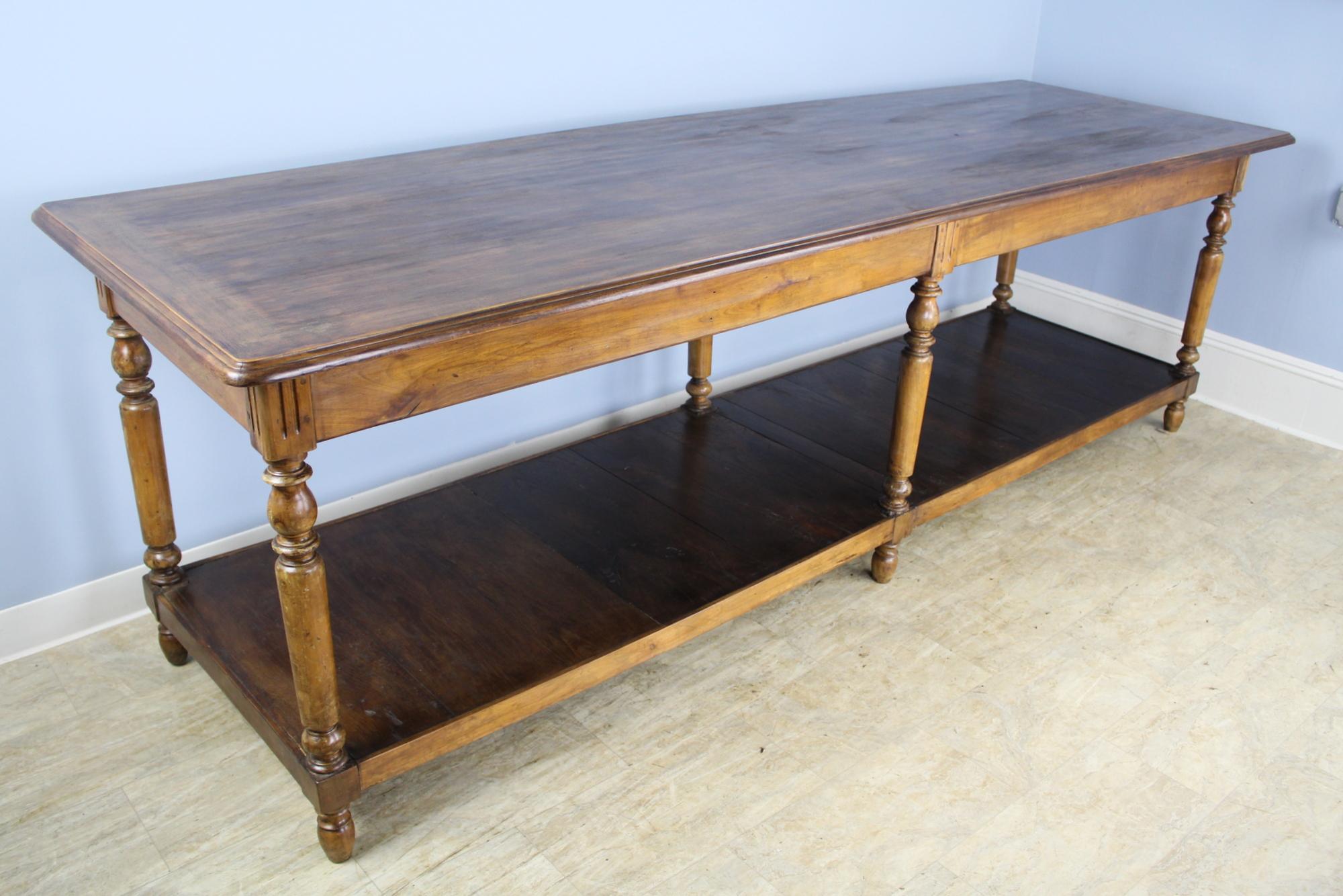 Antique French Walnut Drapers Table In Good Condition In Port Chester, NY