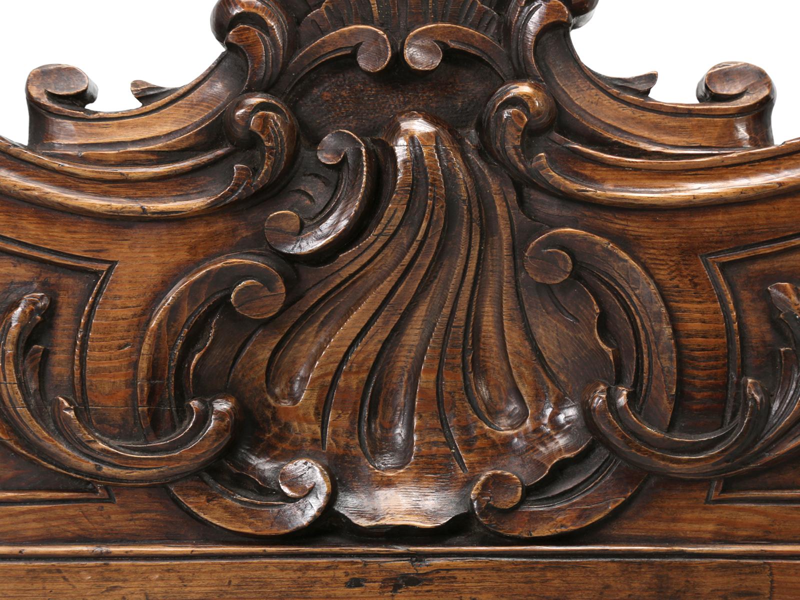Antique French Walnut Jardinière with a Metal Liner From the Late 1800's  For Sale 4
