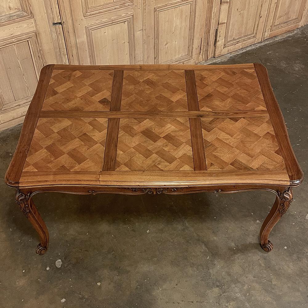 Antique French Walnut Louis XV Draw Leaf Dining Table For Sale 2