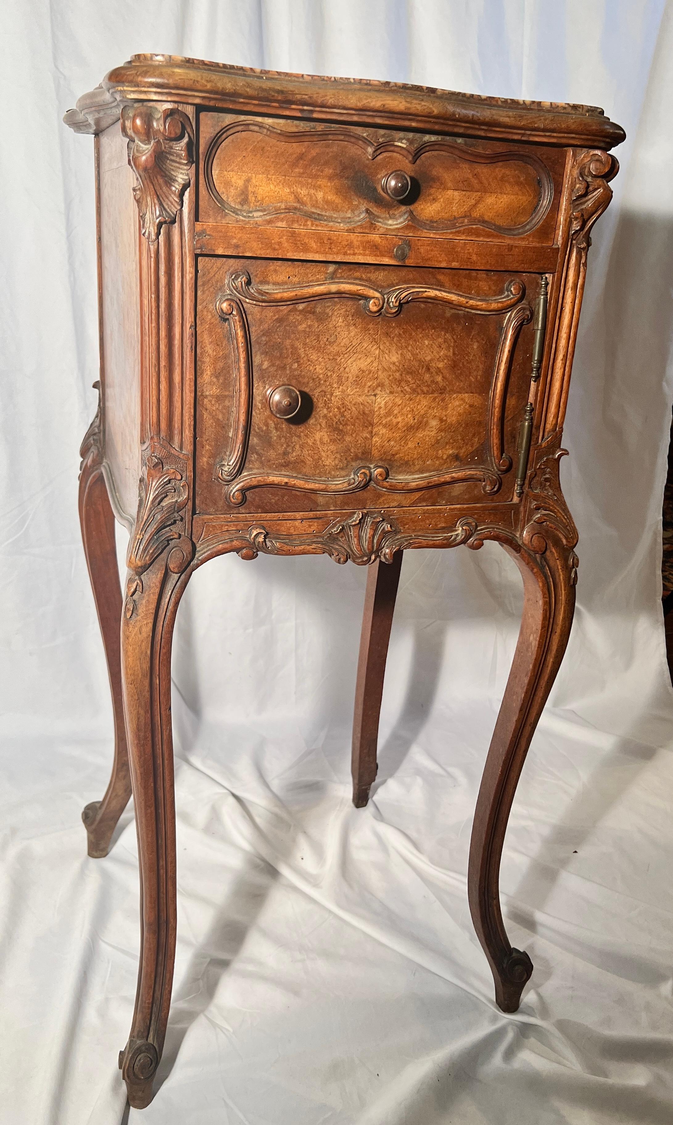 Antique French Walnut Louis XV Marble Top Beside Table, circa 1880 In Good Condition For Sale In New Orleans, LA