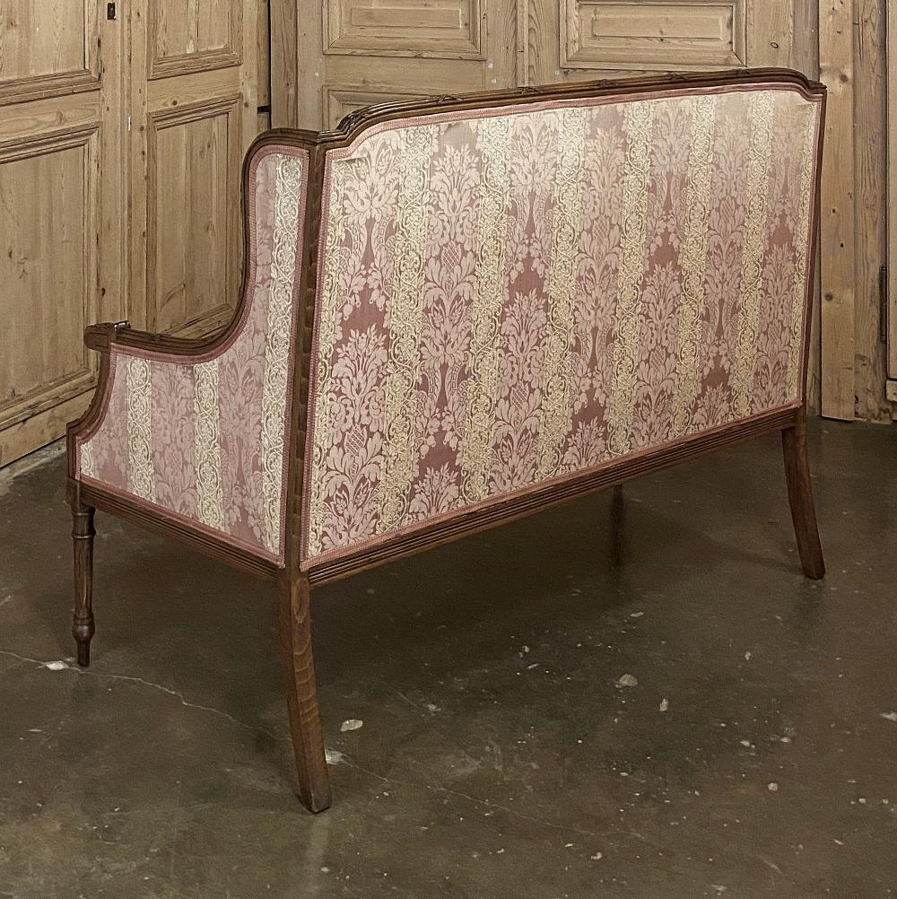 Antique French Walnut Louis XVI Canape, Sofa In Good Condition In Dallas, TX