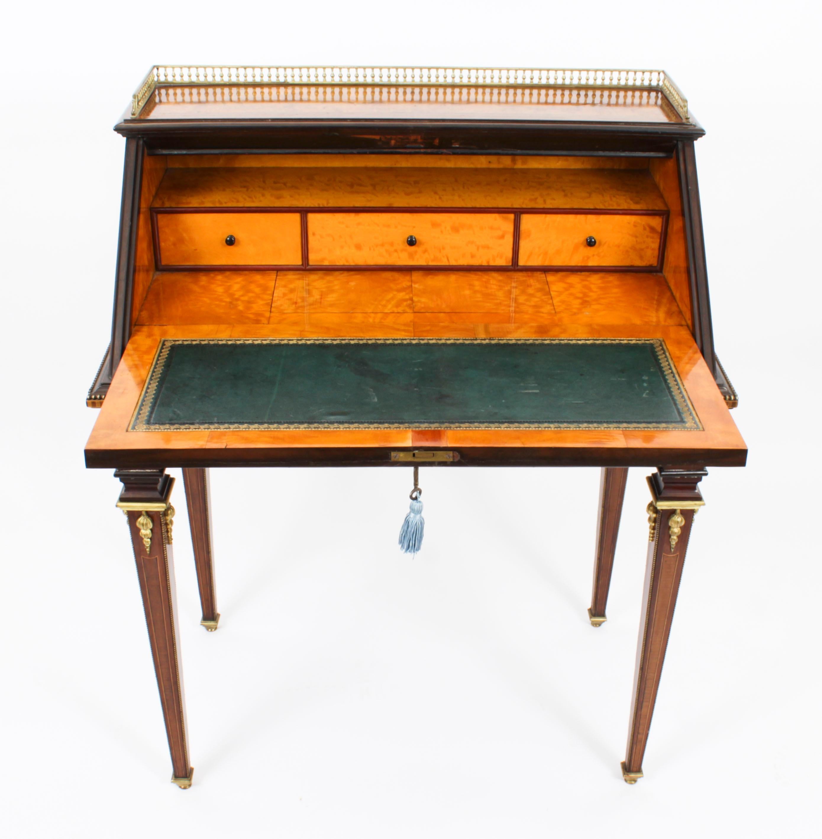 Antique French Walnut & Parquetry Bureau De Dame Desk, 19th C 3