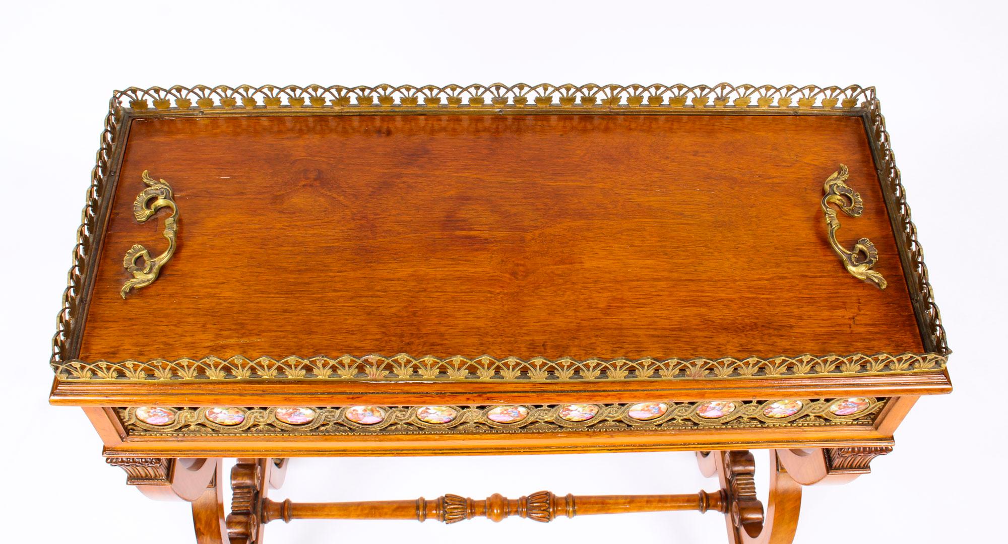 Antique French Walnut Sevres Style and Brass Jardinière, 19th Century In Good Condition In London, GB
