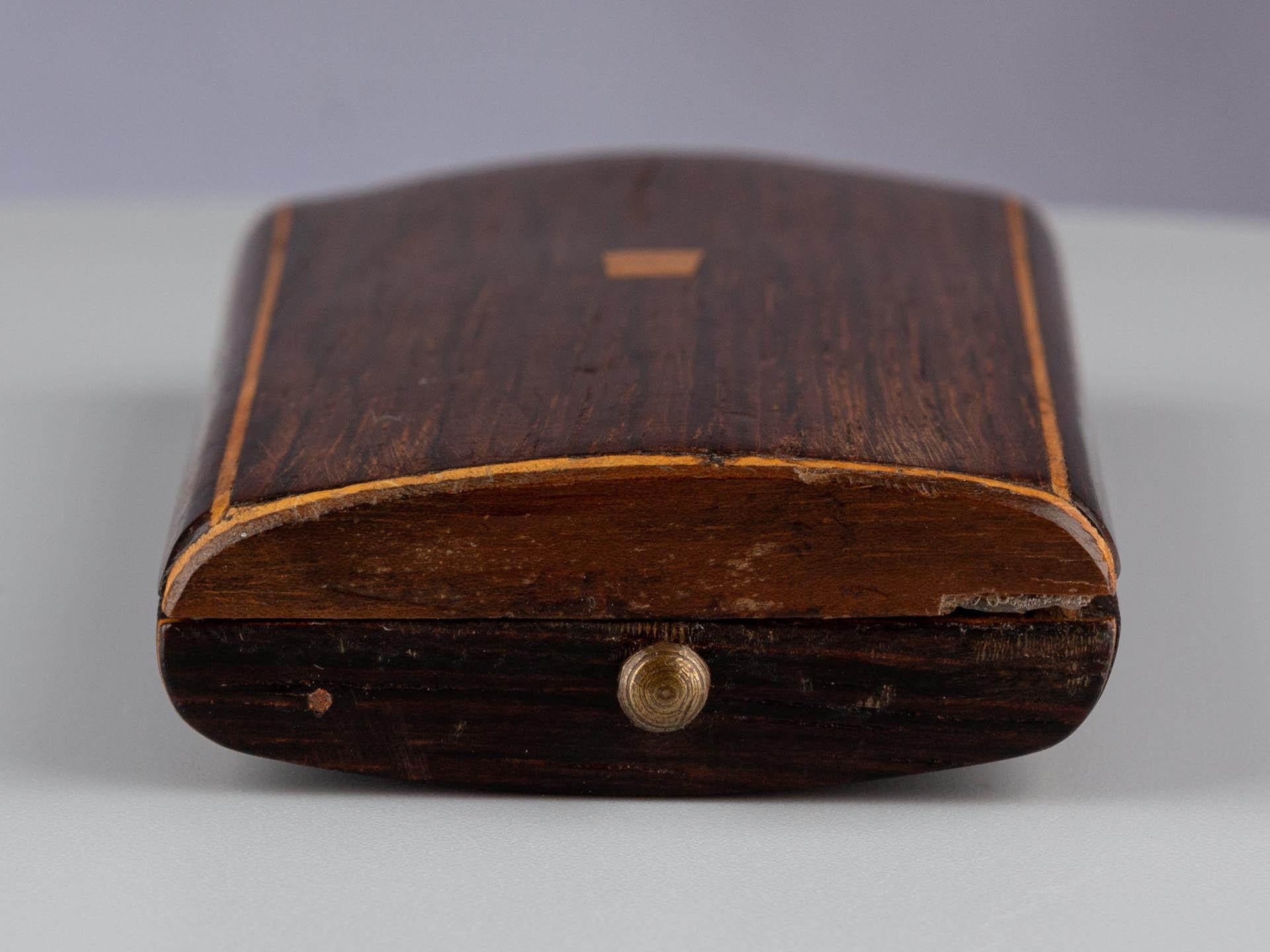 Antique French Walnut Sewing Set Case, Napoleon III Étui, Needle Case For Sale 11