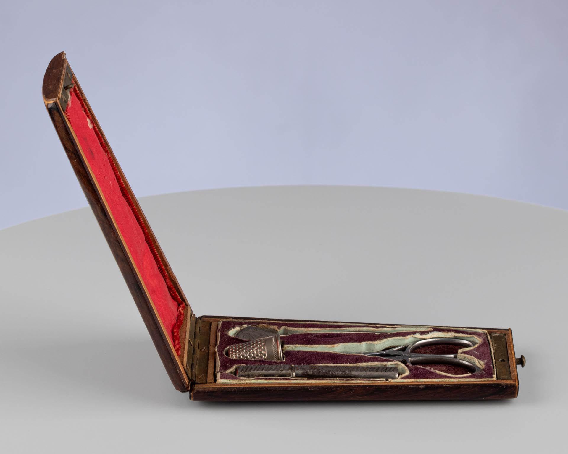 Antique French Walnut Sewing Set Case, Napoleon III Étui, Needle Case For Sale 2