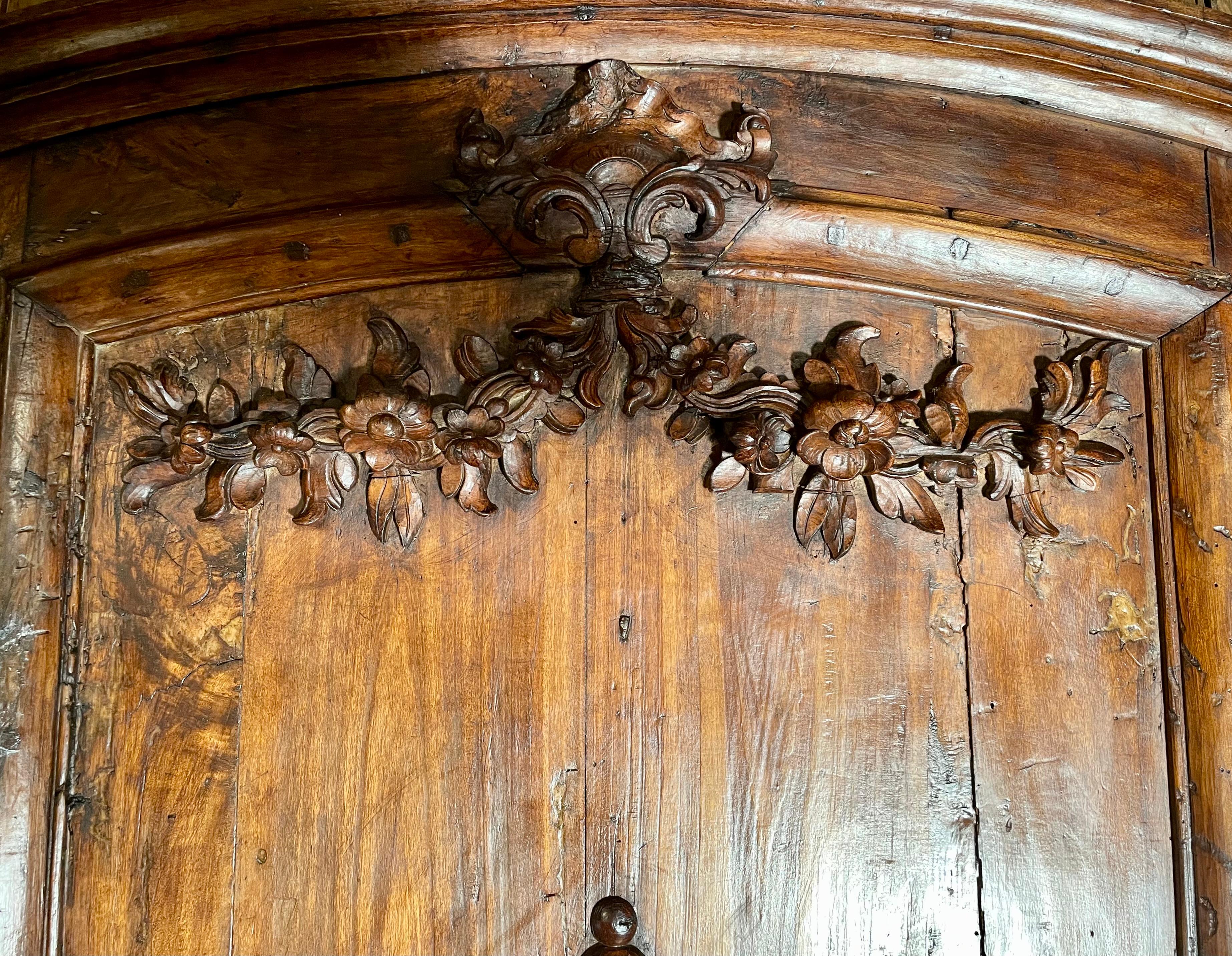 Antique French Walnut Wall-Panel, circa 1800-1820 In Good Condition For Sale In New Orleans, LA