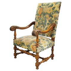 Fauteuil ancien en bois de noyer de style Louis XIV, 19e siècle