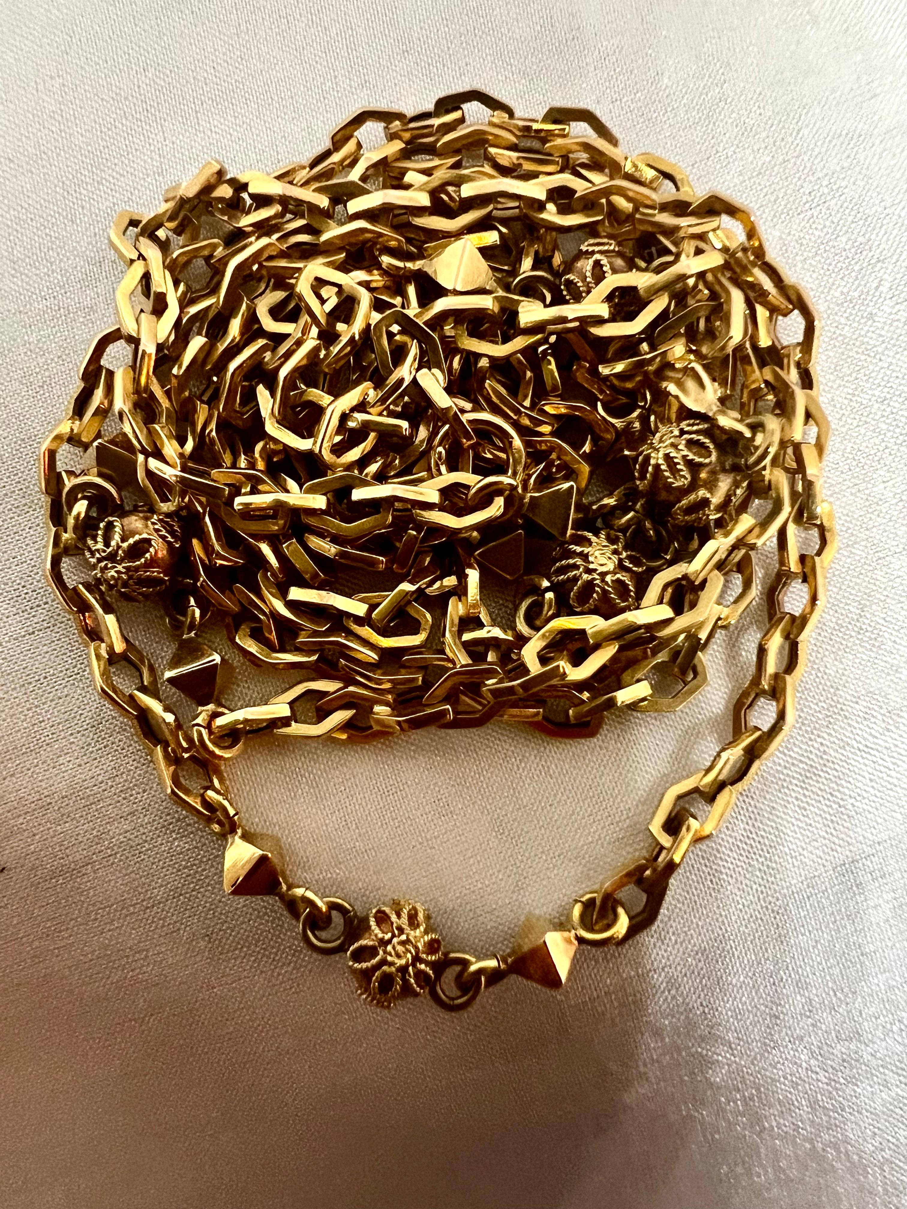 Antique French Watch Chain 18k Yellow Gold Filigrane Balls Art Nouveau Edwardian.

Antique Art Nouveau Edwardian Watch Chain made from 18k Yellow Solid Gold decorated with Filigrane Balls. The chain created in France in the period of 1895/1910 in