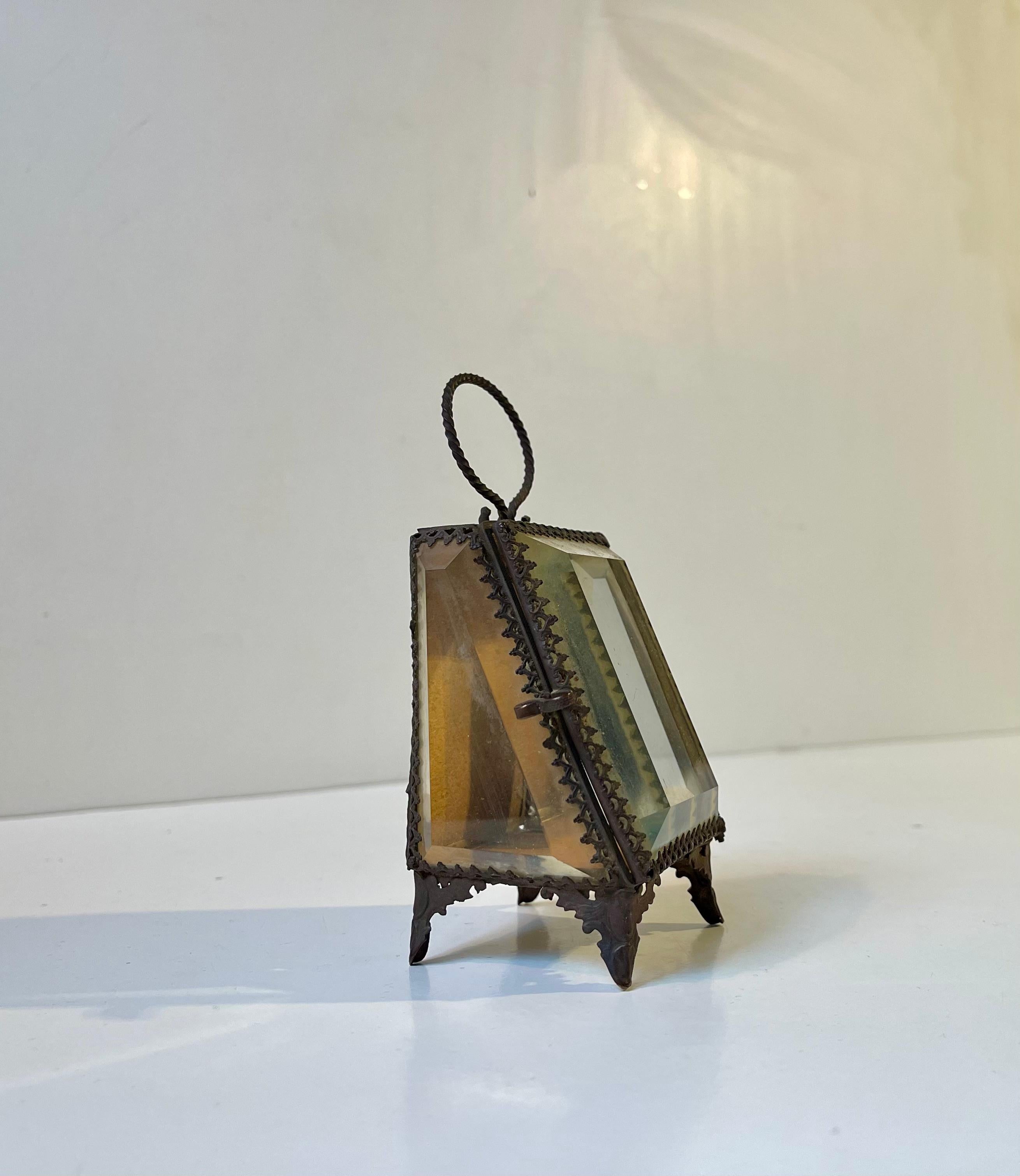 Francese Antique French Watch Vitrine in Bronze & Crystal, 19th century in vendita