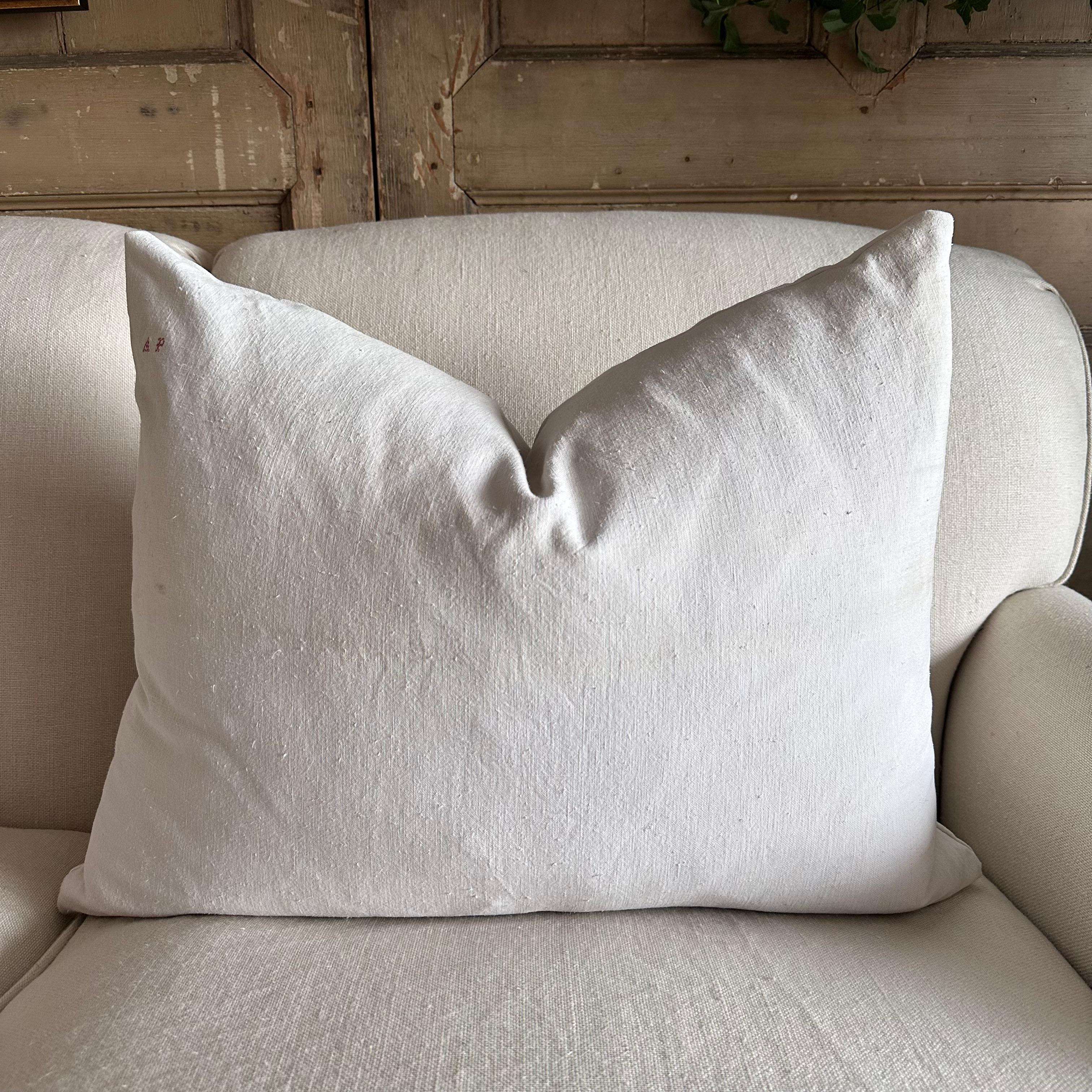 Contemporary Antique French White Grain Linen Pillows with Insert For Sale