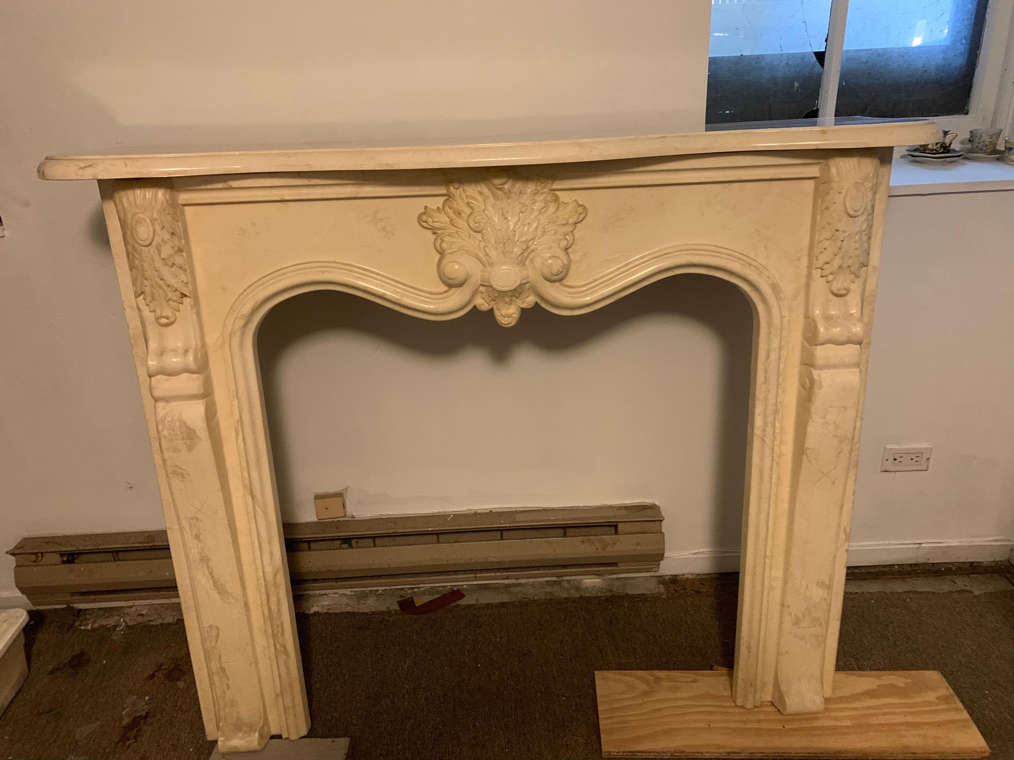 Antique French White Marble Arched Fireplace Surround and Mantel For Sale 10