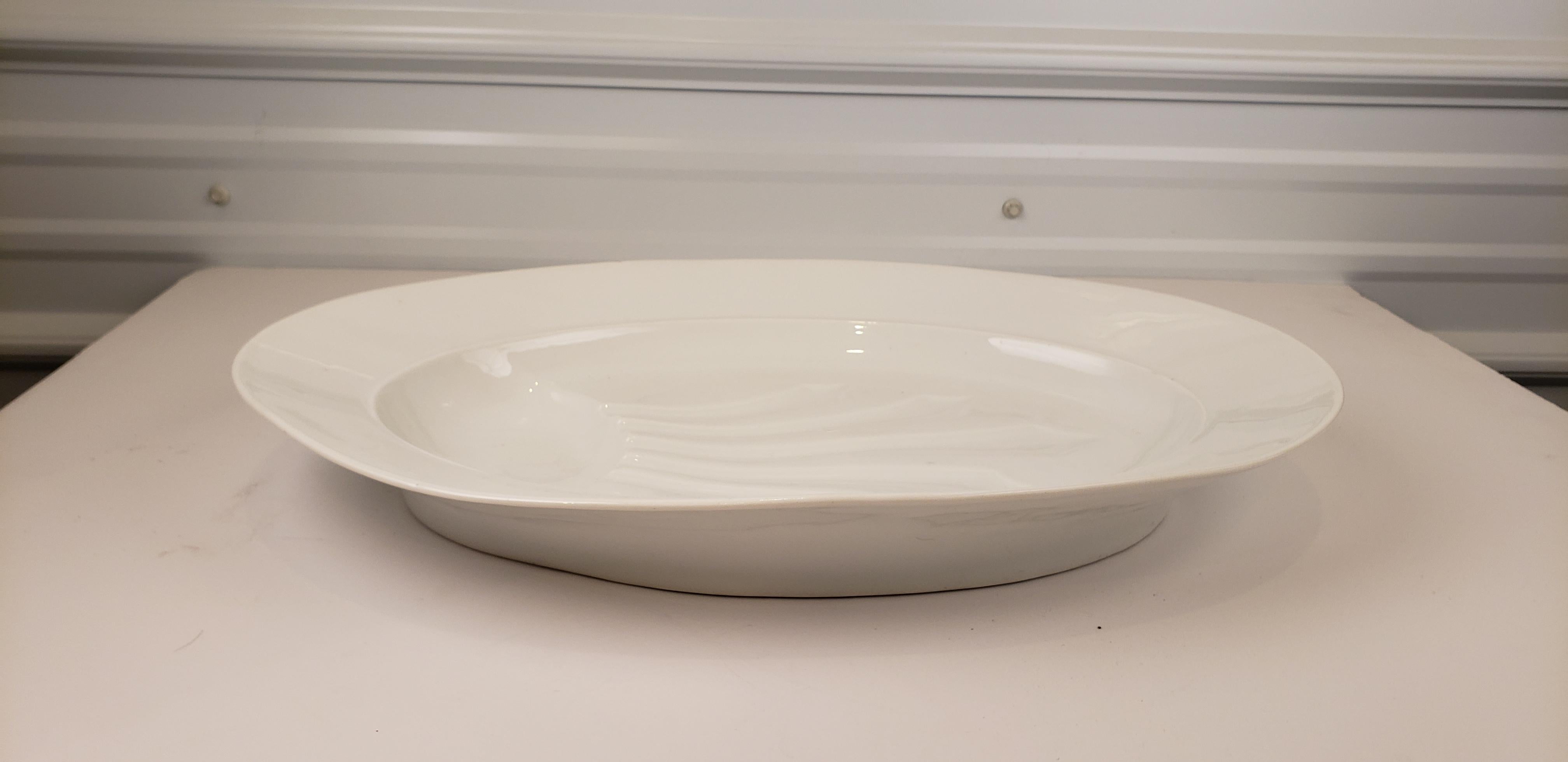 Antique French White Napoleon III Porcelain Carving Platter For Sale 3