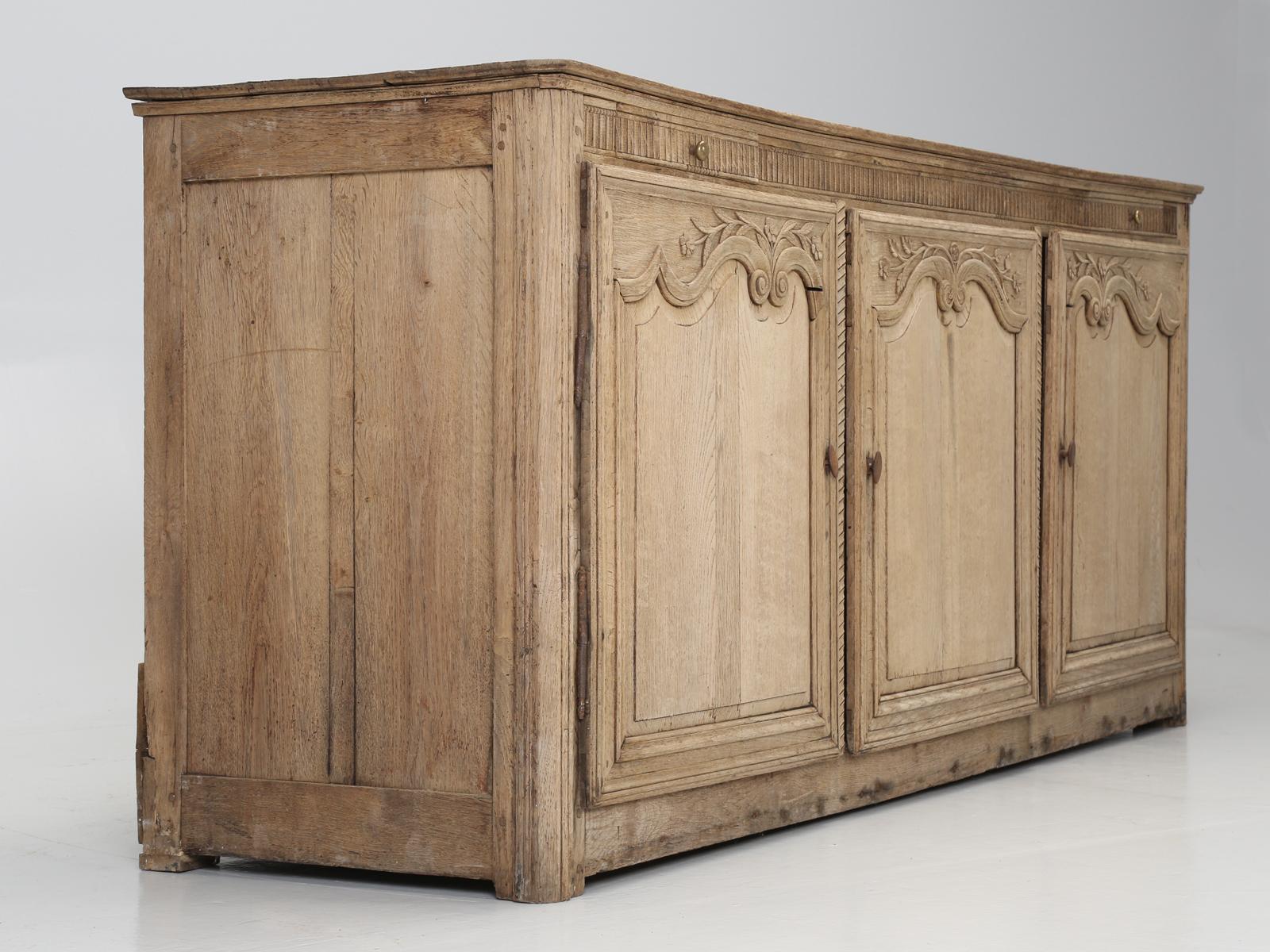 Antique French White Oak Buffet from the Early 1800s 11