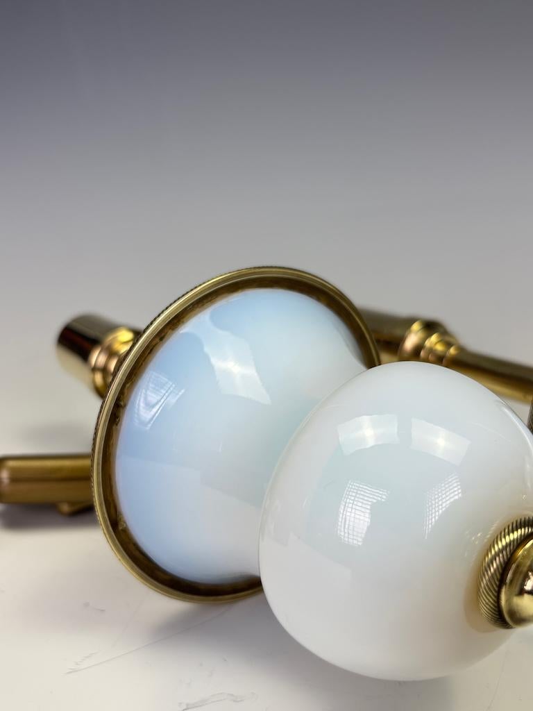 Antique French White Opaline Glass Médicis Table Lamps For Sale 13