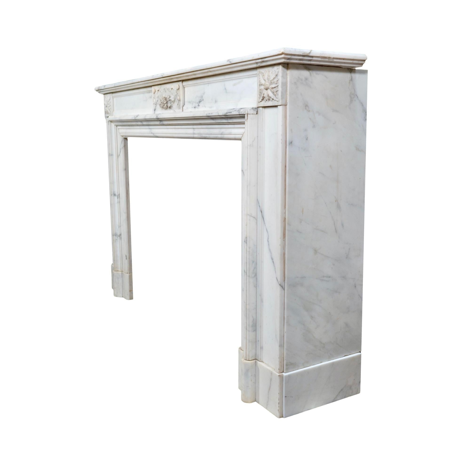 Antique French White Veined Carrara Marble Mantel For Sale 2