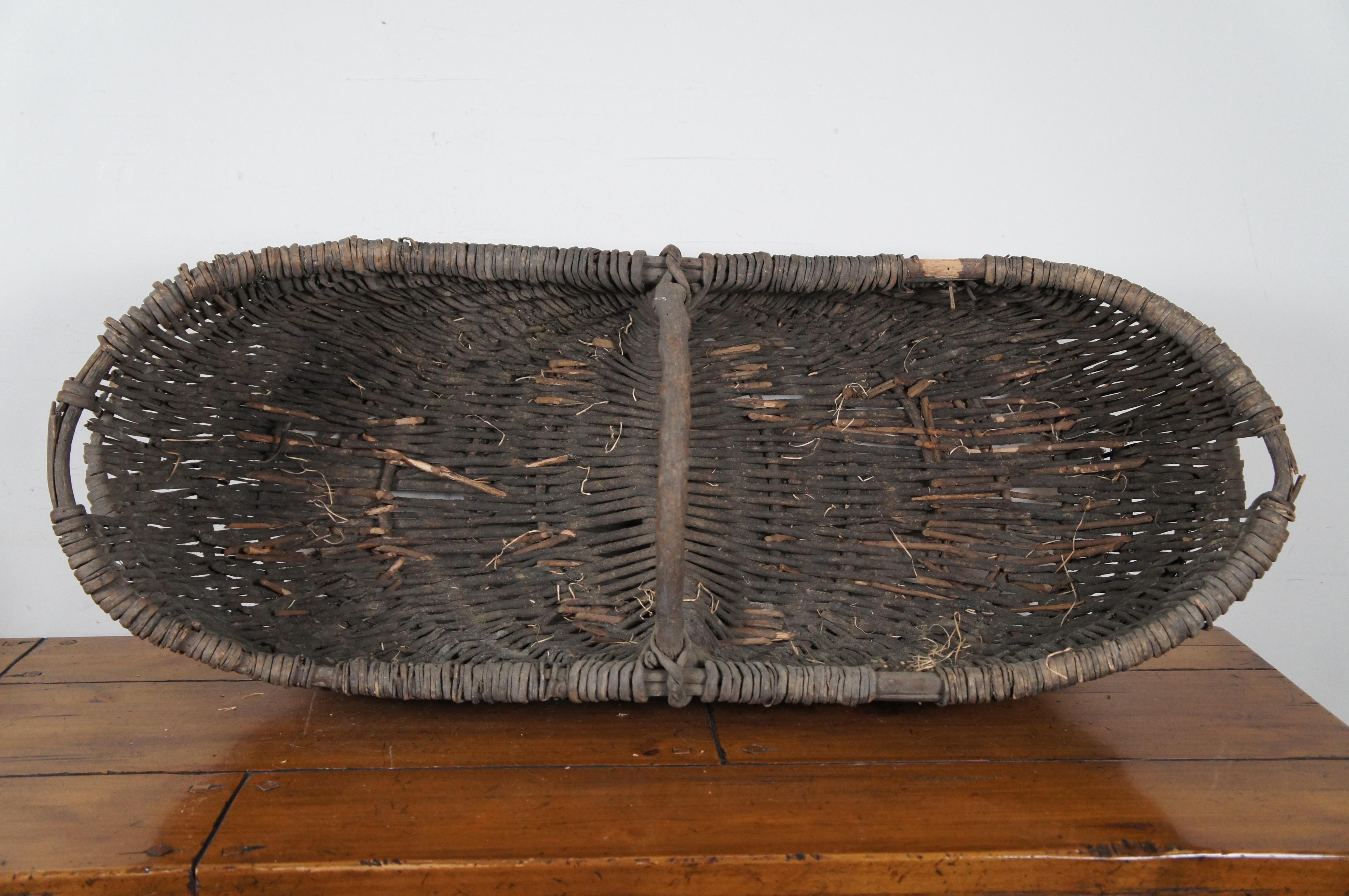 19th Century Antique French Wicker Oval Buttocks Grape Wine Champagne Harvest Basket 43