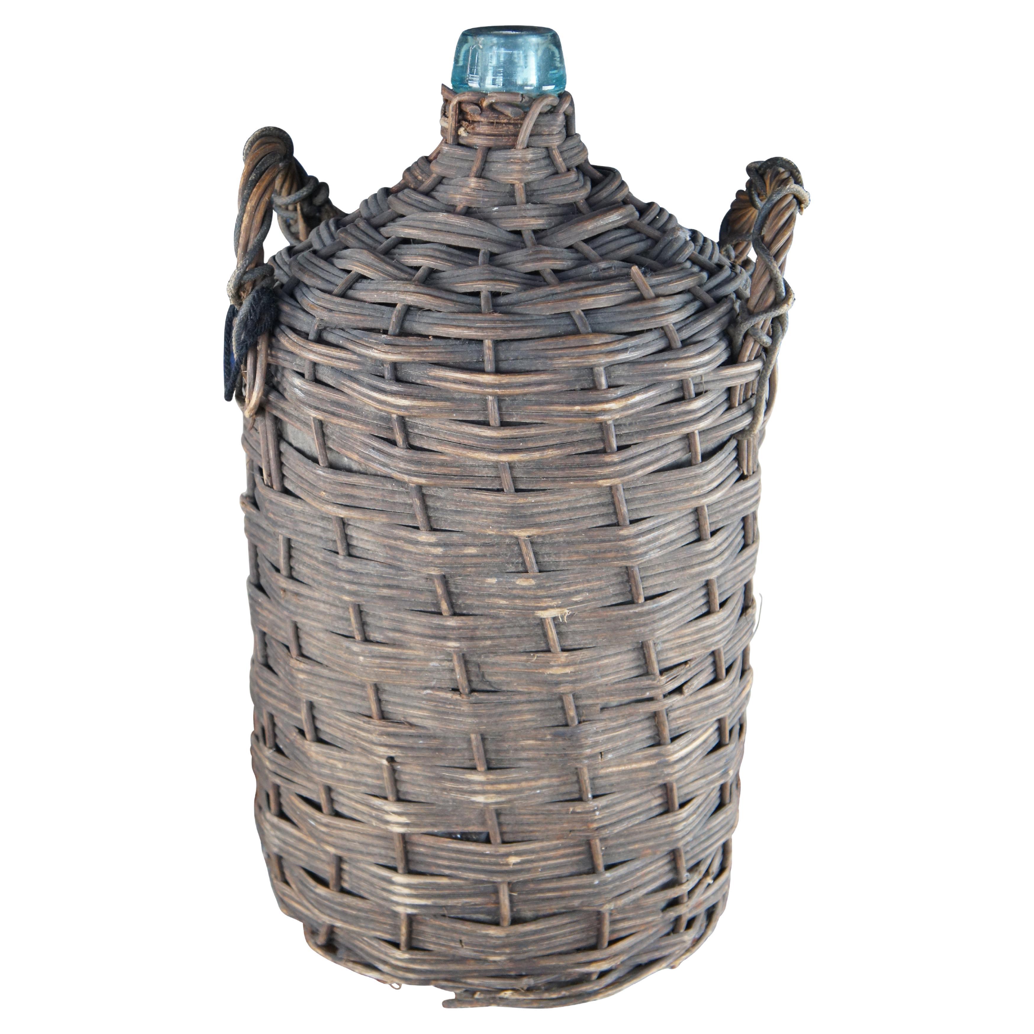 Antique French Wicker Wrapped Green Glass Demijohn Wine Bottle Jug Carboy 21" in vendita