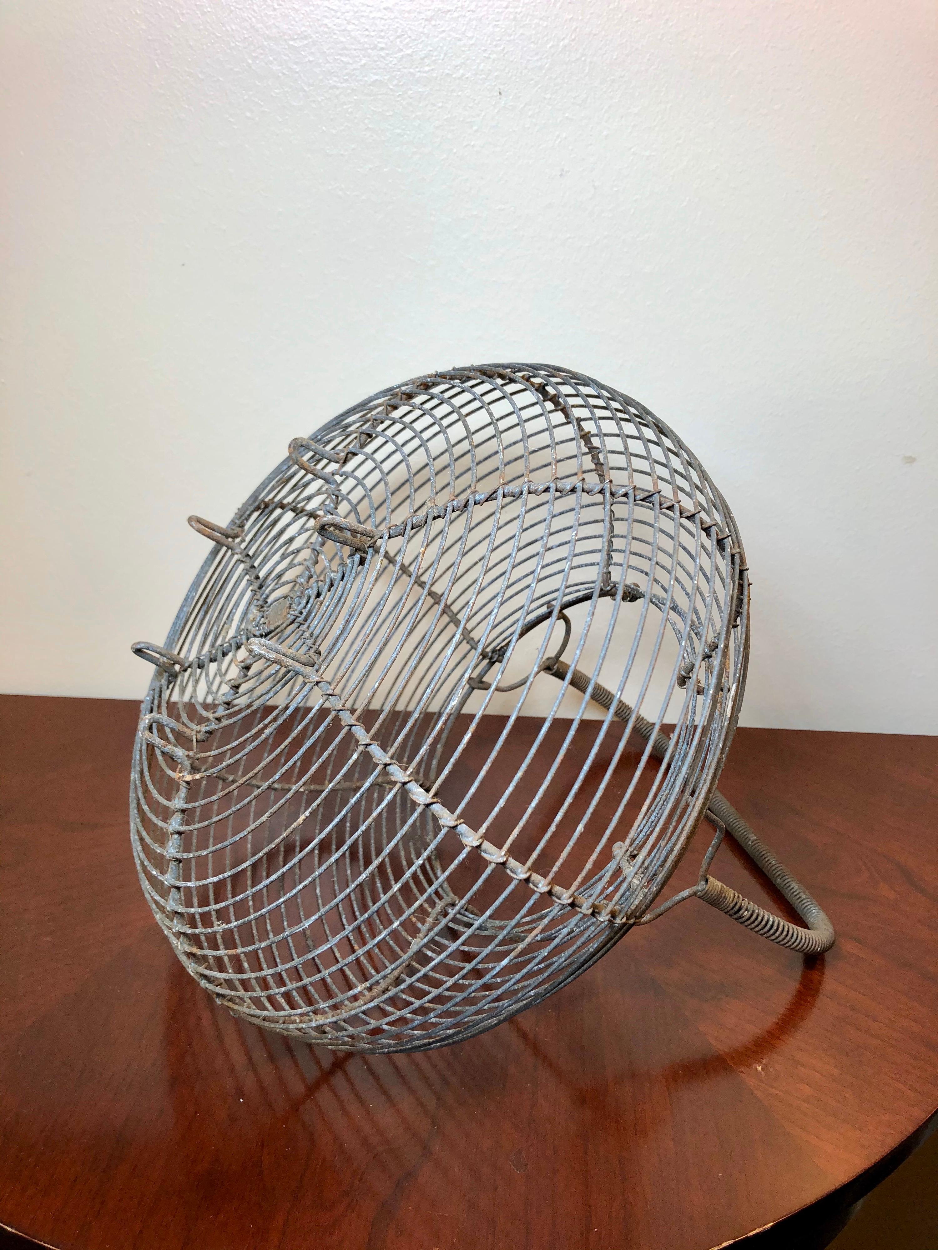 Antique French Wire Egg Decorative Basket with Handle, Late 1800s For Sale 4
