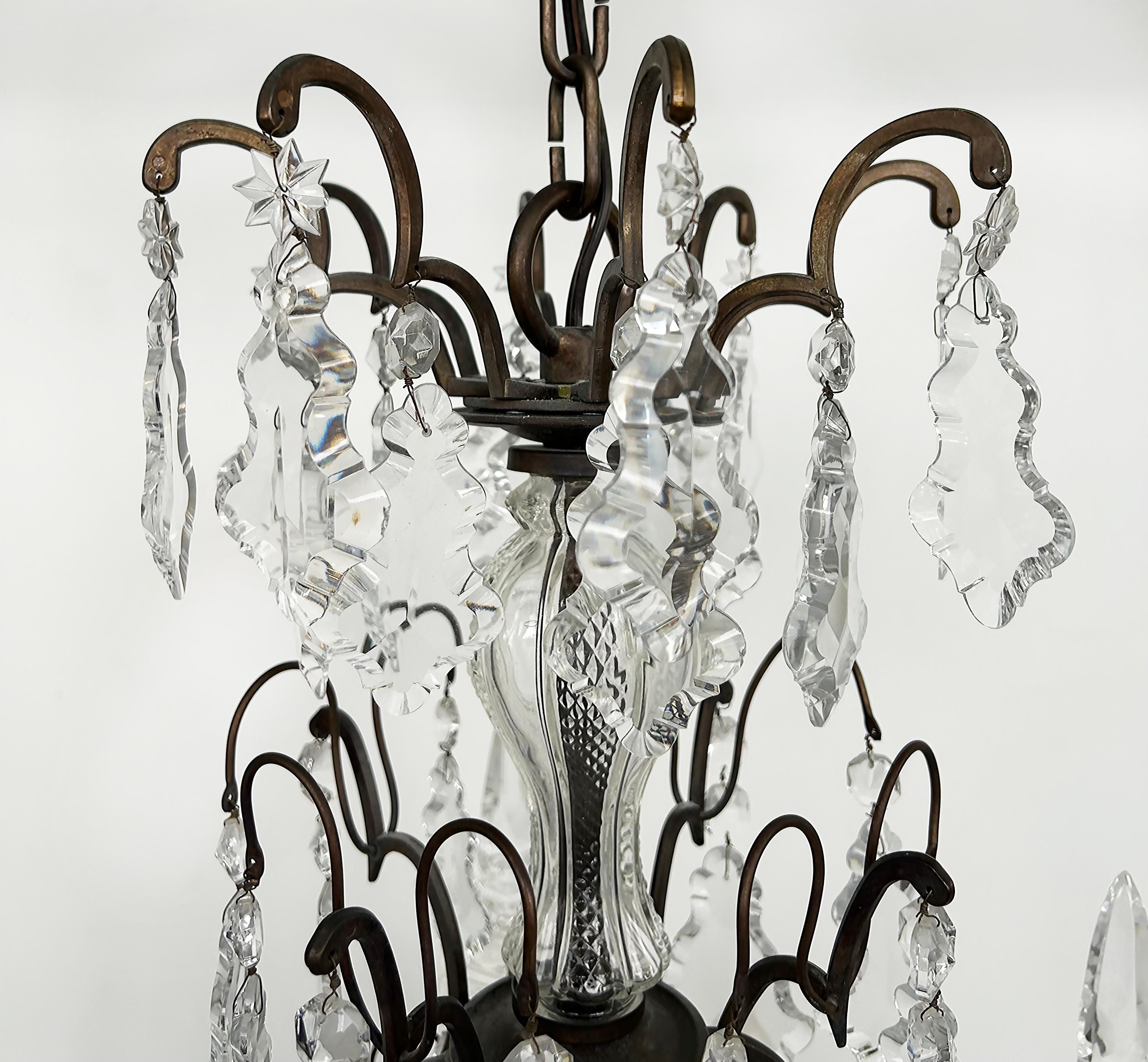 European 19th-Century French Louis XV Style Bronze Chandelier with Cut Crystal For Sale