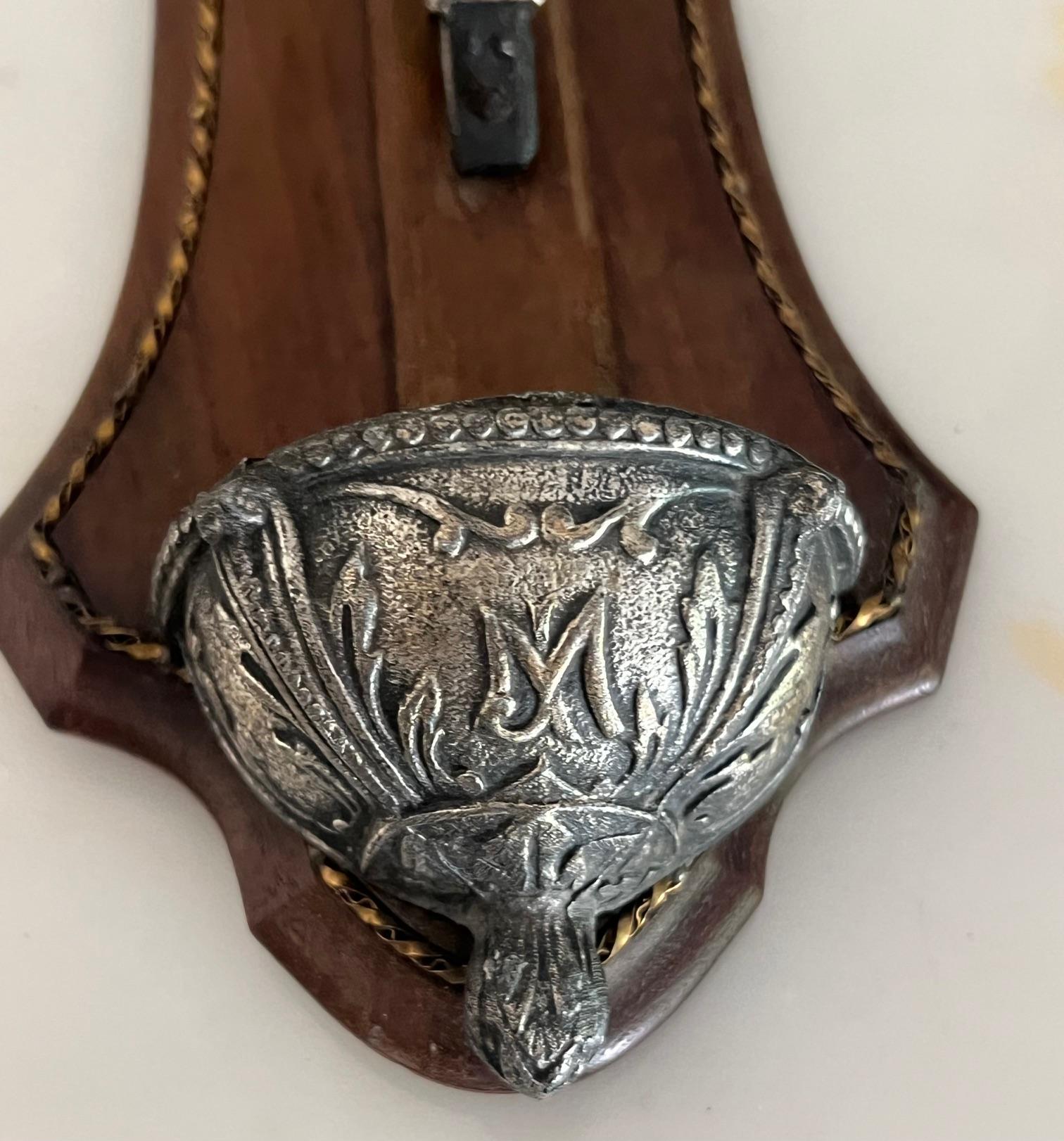 Antique French Crocifisso in legno, metallo misto e ottone in vendita 1